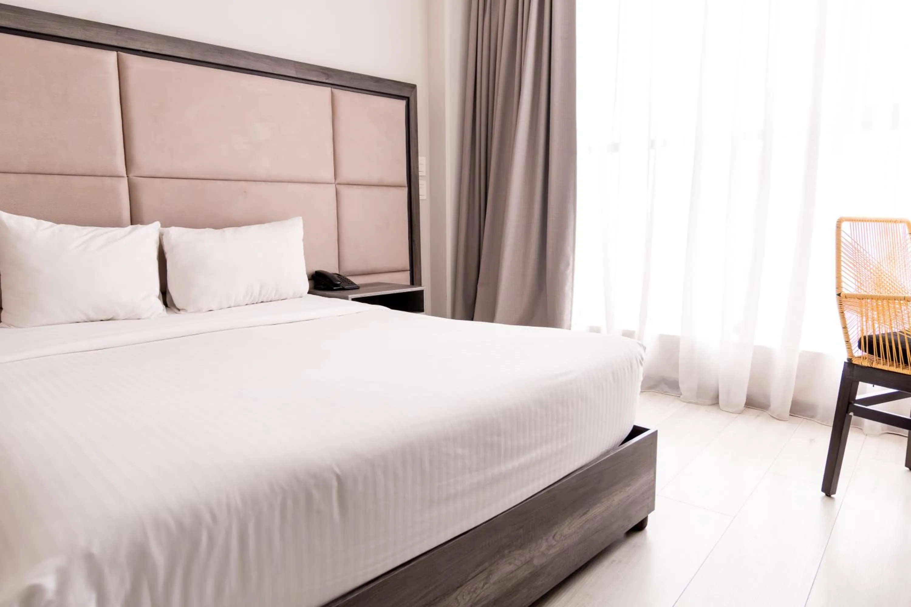 Bed in Arkana Puebla by Grupo Amber