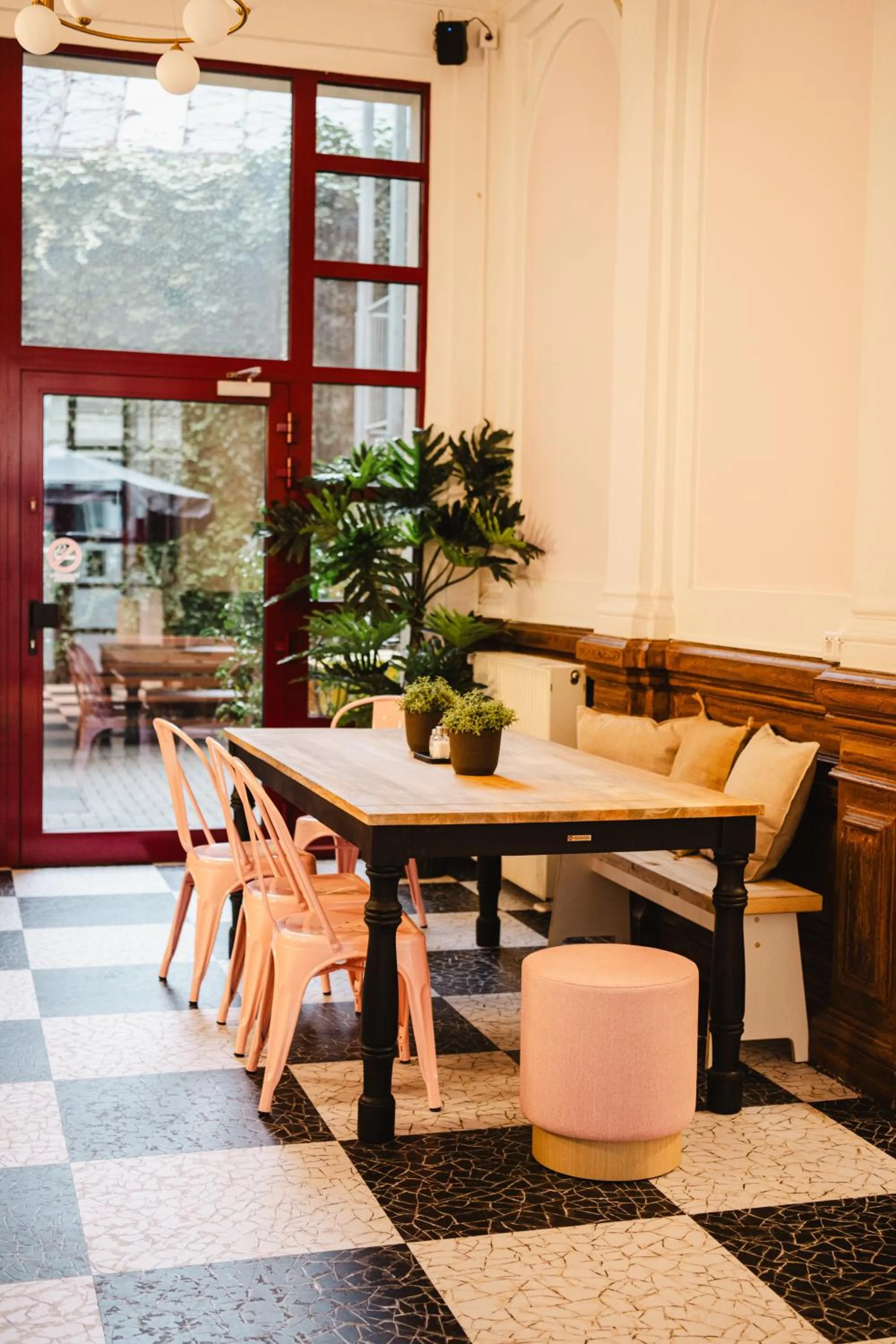 Property building in Wombat's City Hostel Leipzig