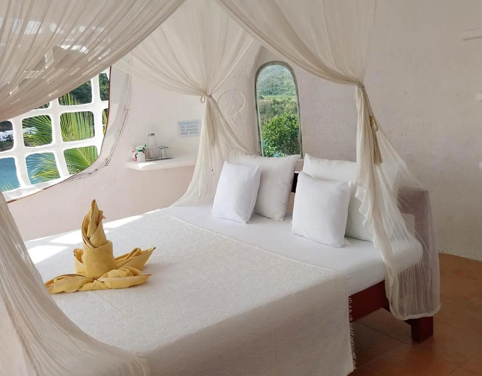 Bedroom, Bed in AL FARO Cosmio Hotel Palawan