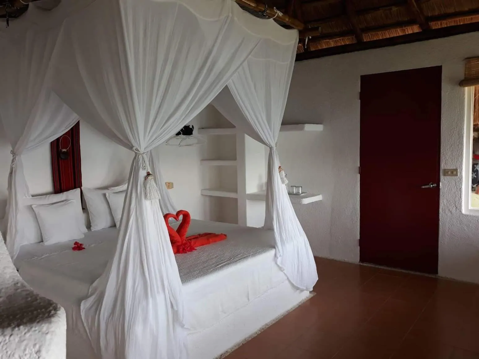 Bed in AL FARO Cosmio Hotel Palawan