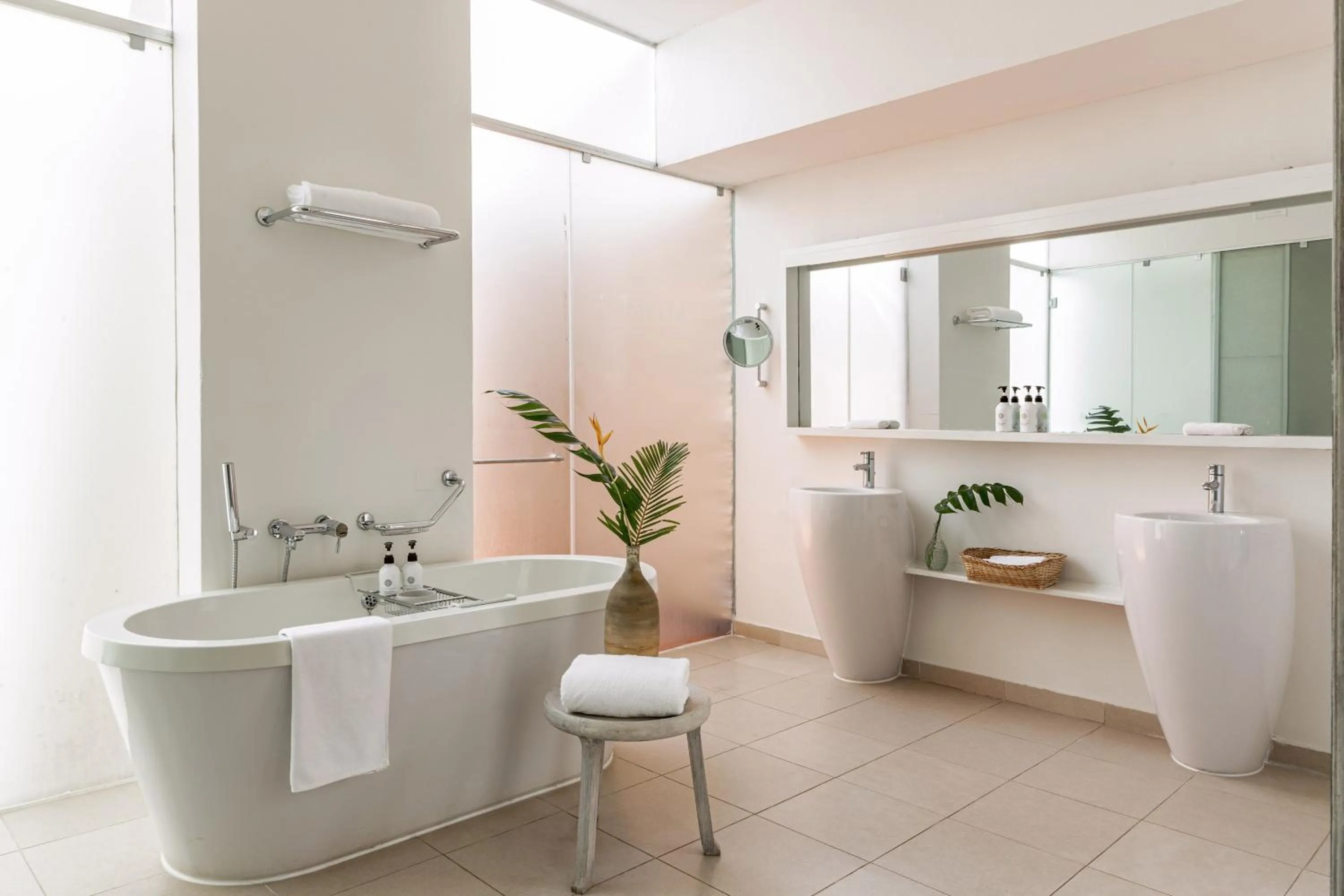 Shower in Melia Zanzibar