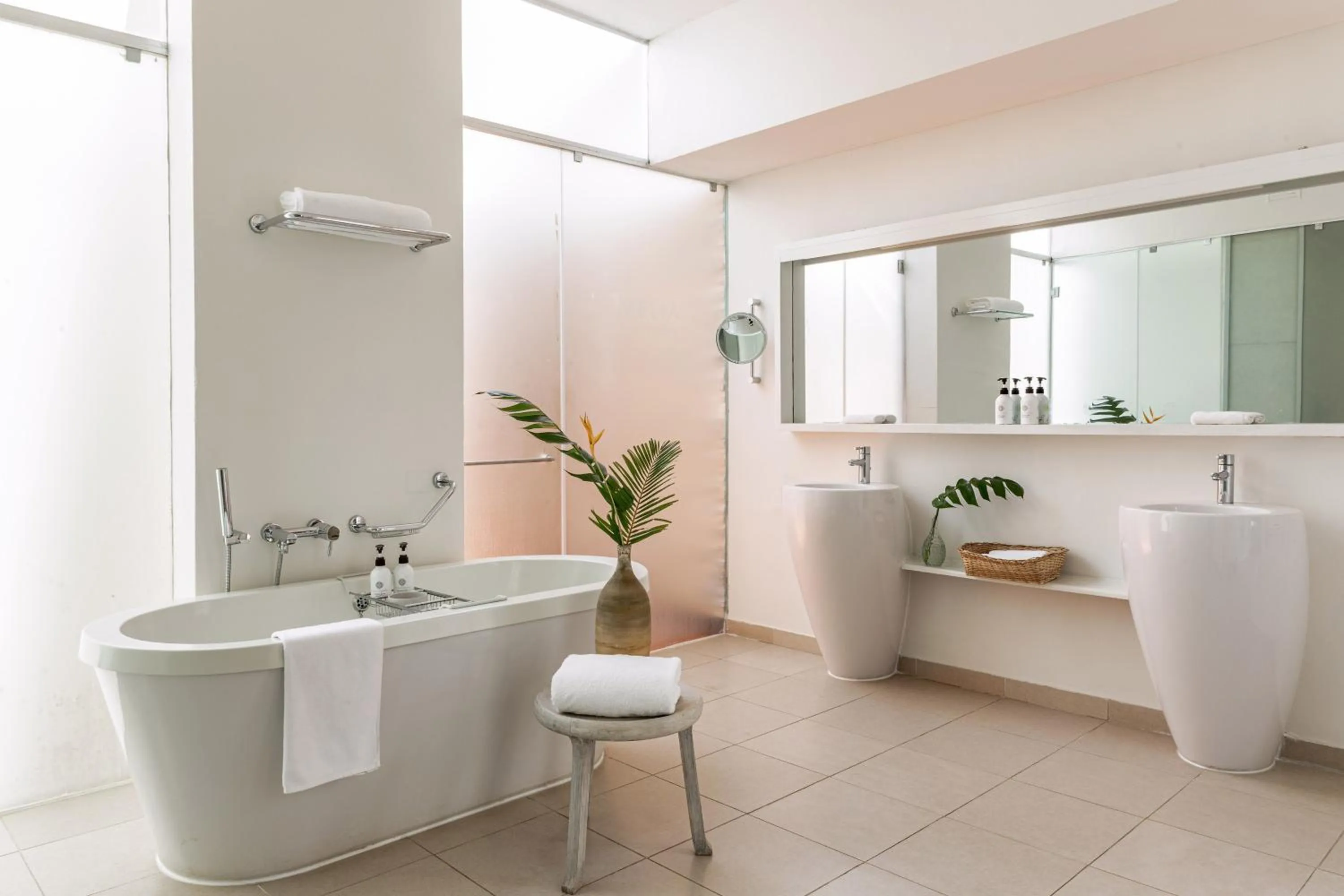 Shower in Melia Zanzibar