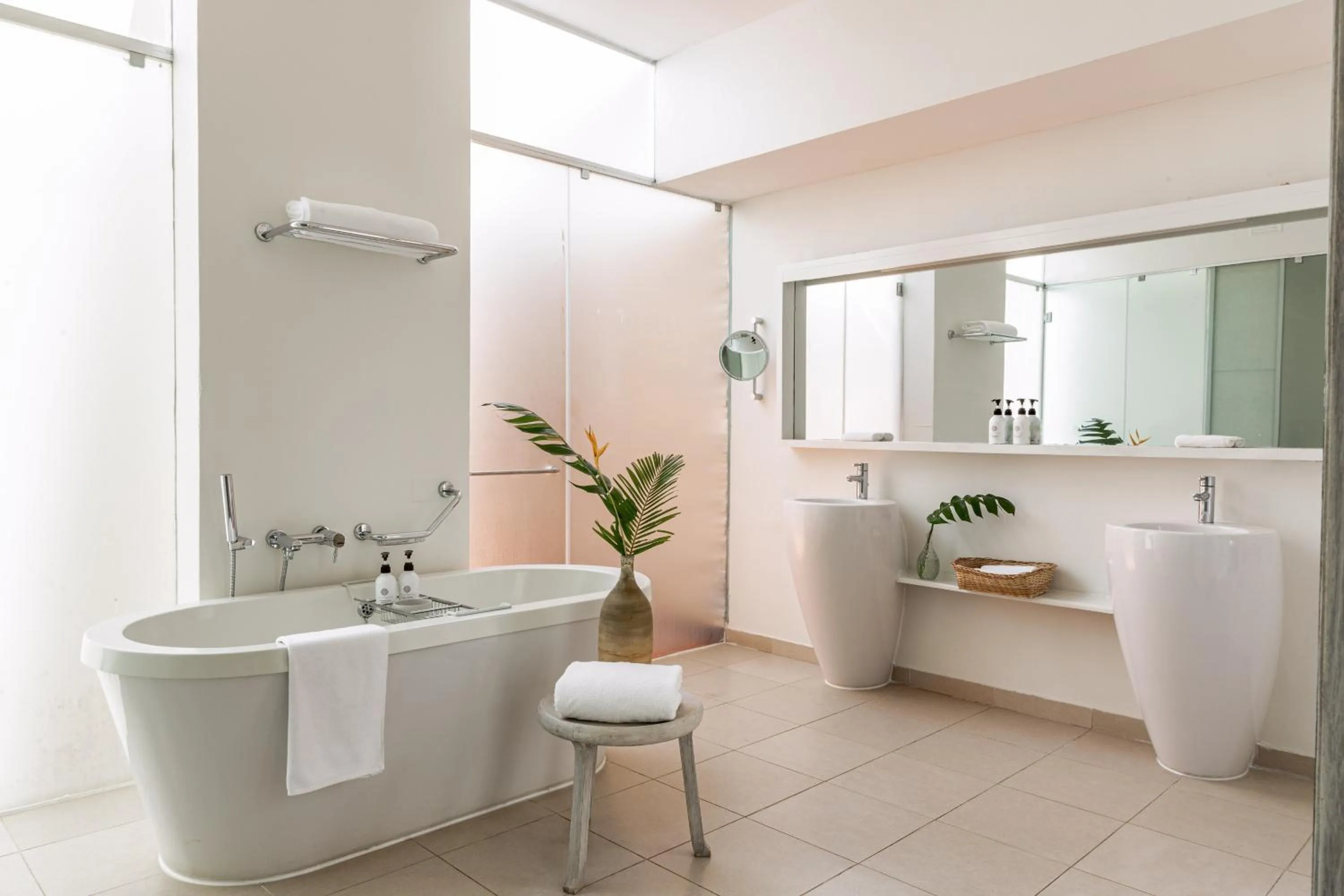 Toilet in Melia Zanzibar