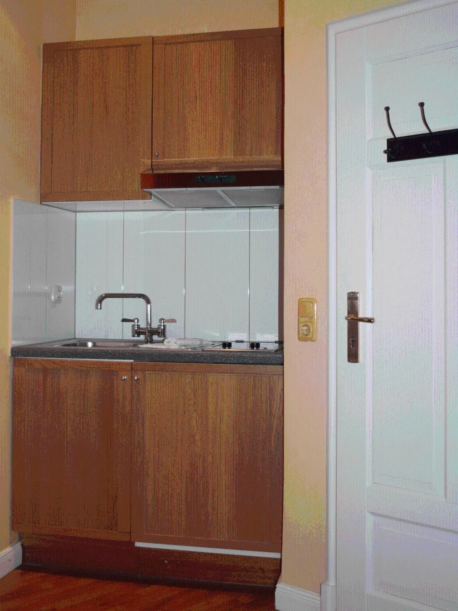 Kitchen or kitchenette in Apartments im Kaffeehaus Heldt