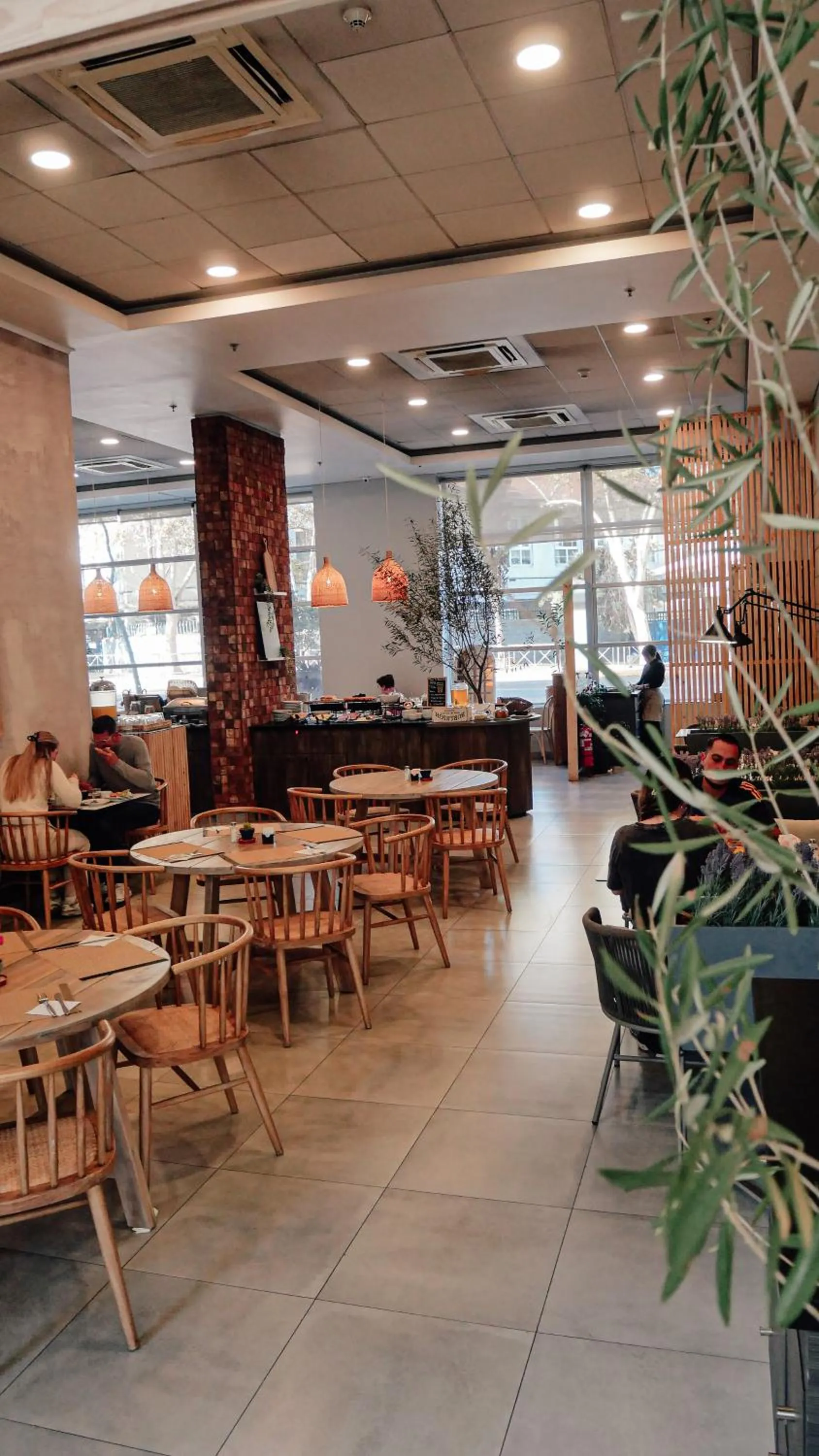 Restaurant/places to eat in ibis Santiago Providencia