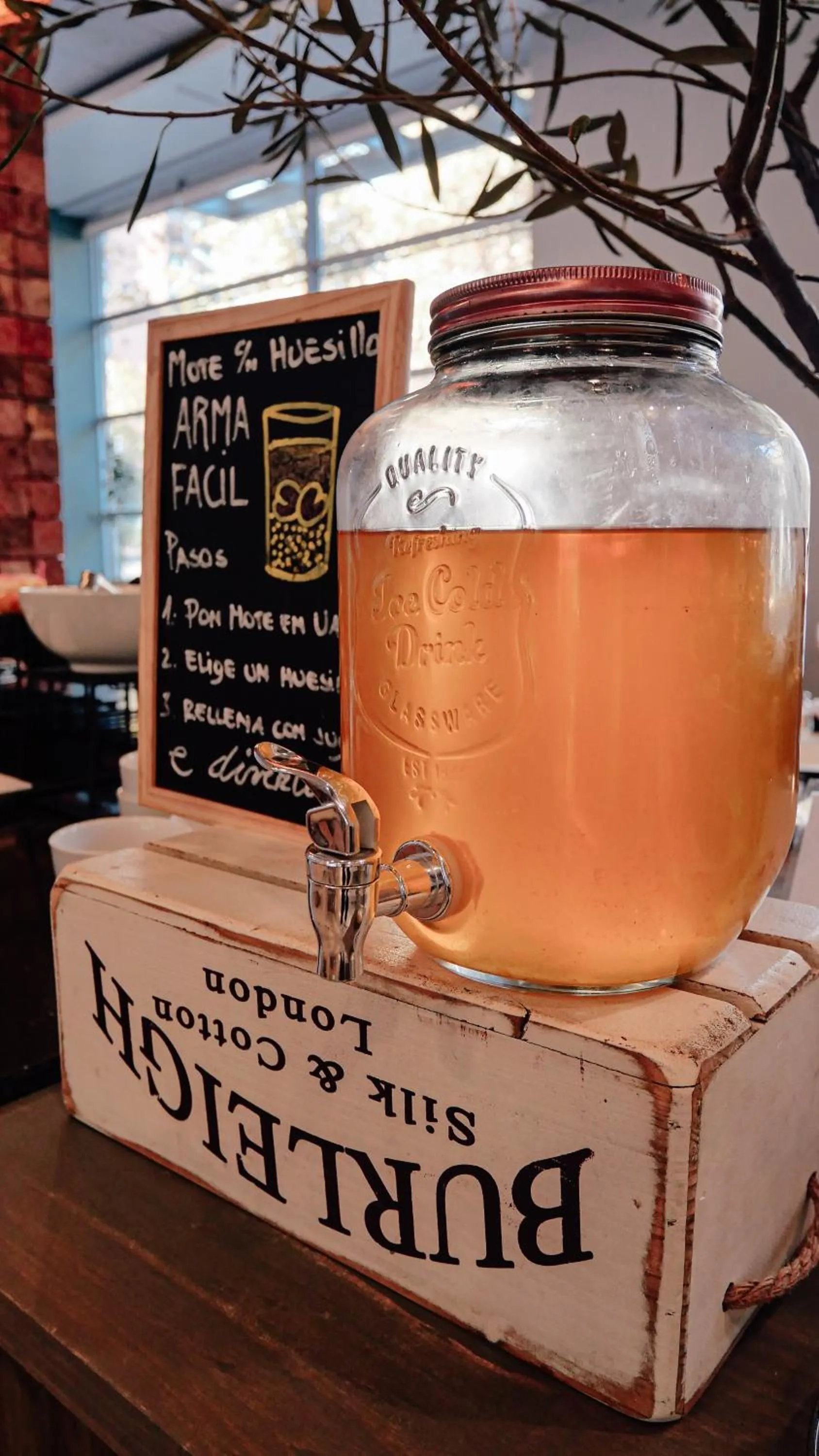 Breakfast in ibis Santiago Providencia