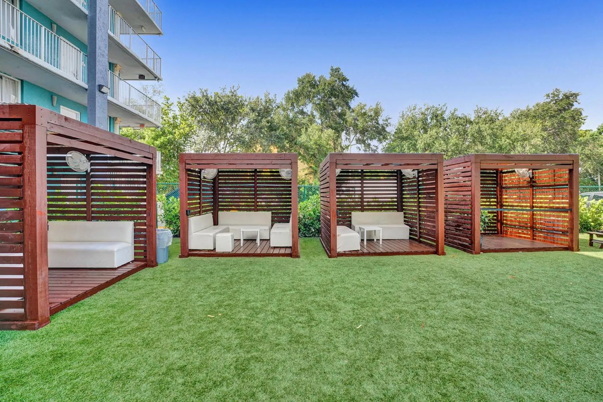 Garden view in Fort Lauderdale Grand Hotel