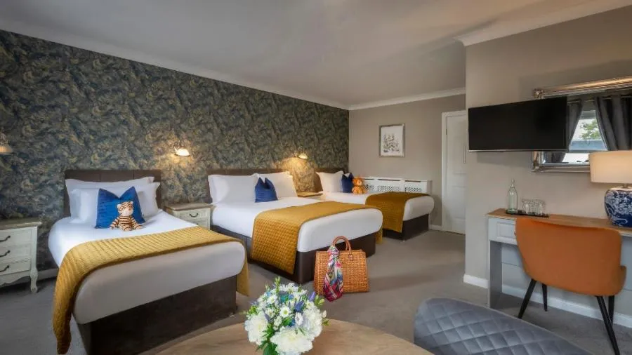 Bed in Castle Arch Hotel