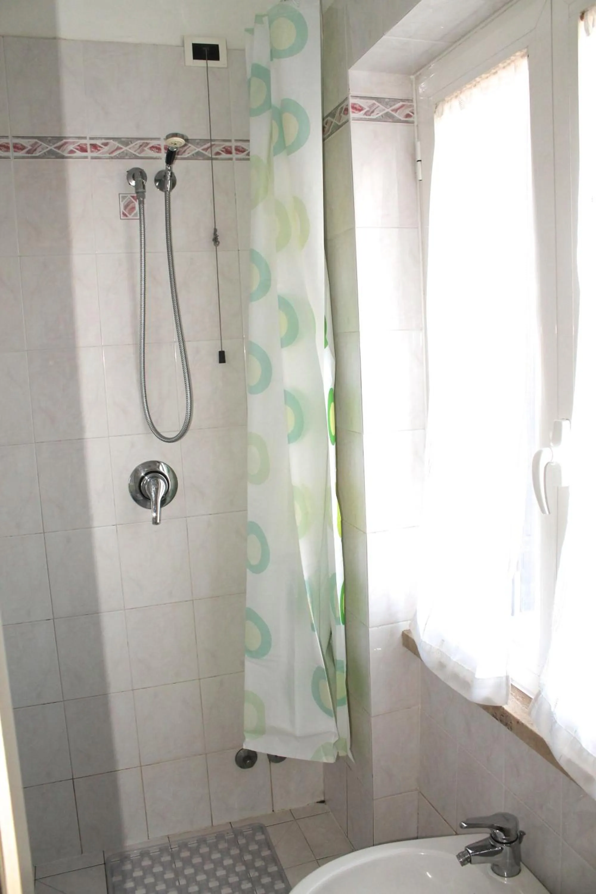 Bathroom in Hotel I 4 Assi