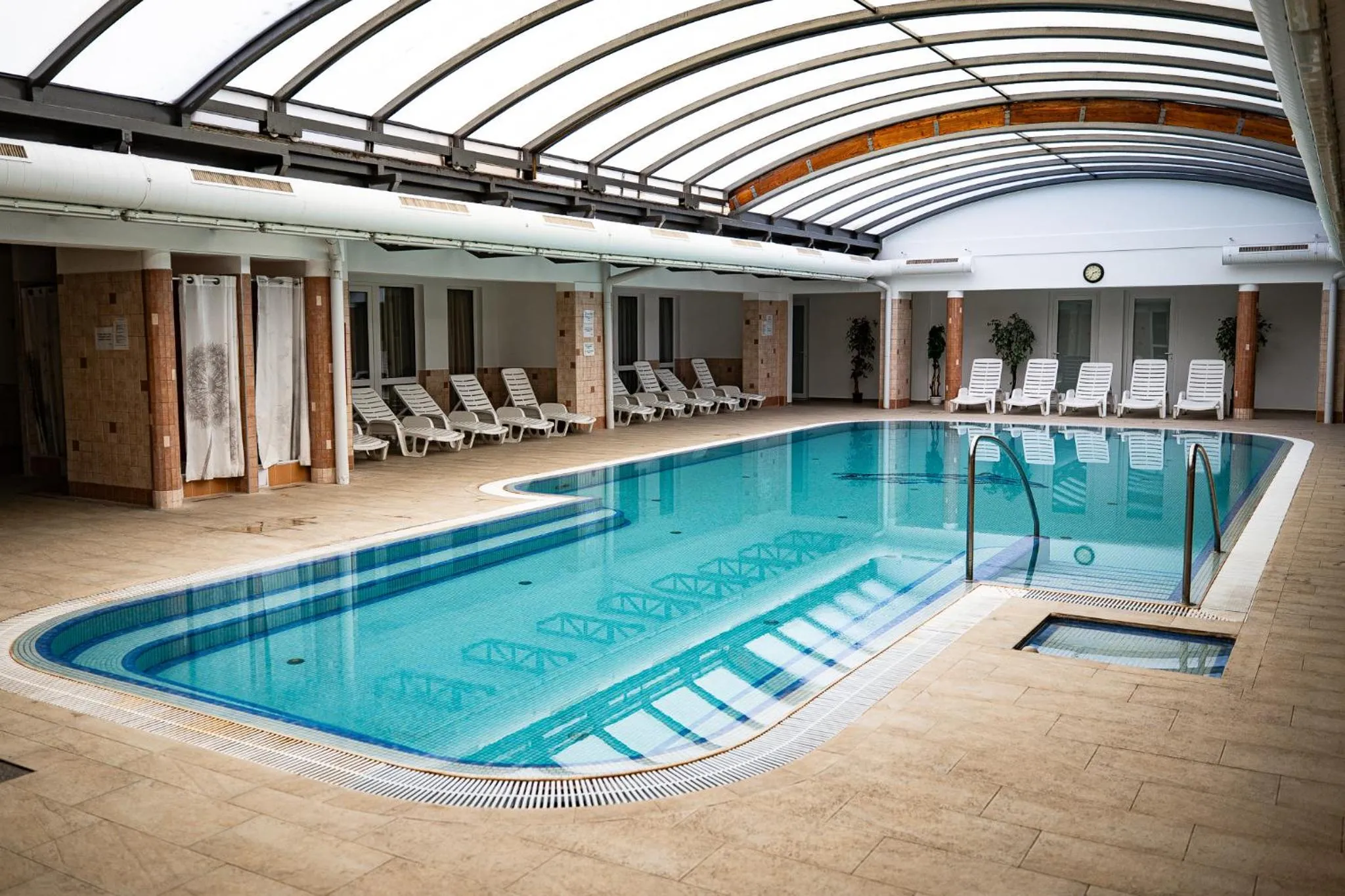 Swimming pool in Club MenDan Aparthotel