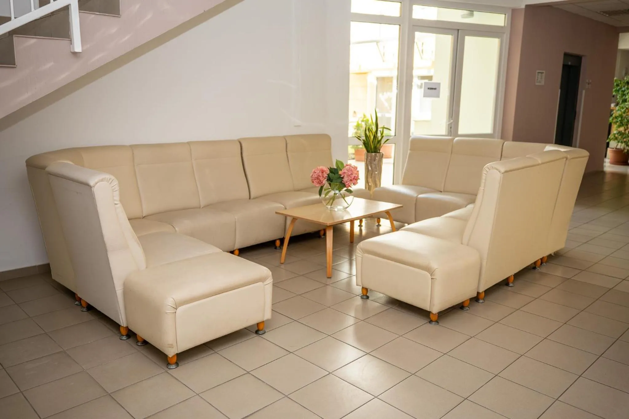 Seating area in Club MenDan Aparthotel