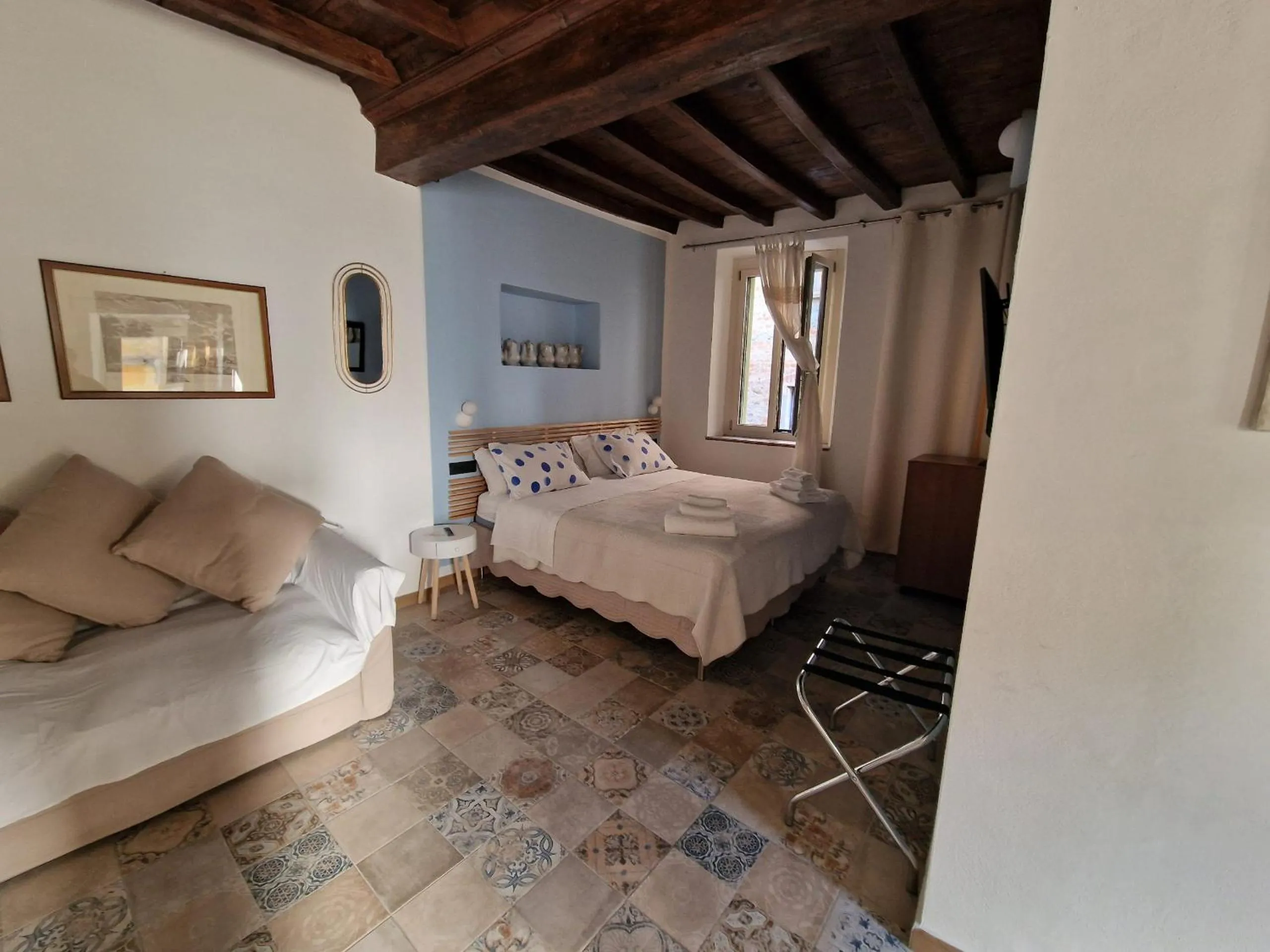 Photo of the whole room, Bed in Residence La Pera Bugiarda