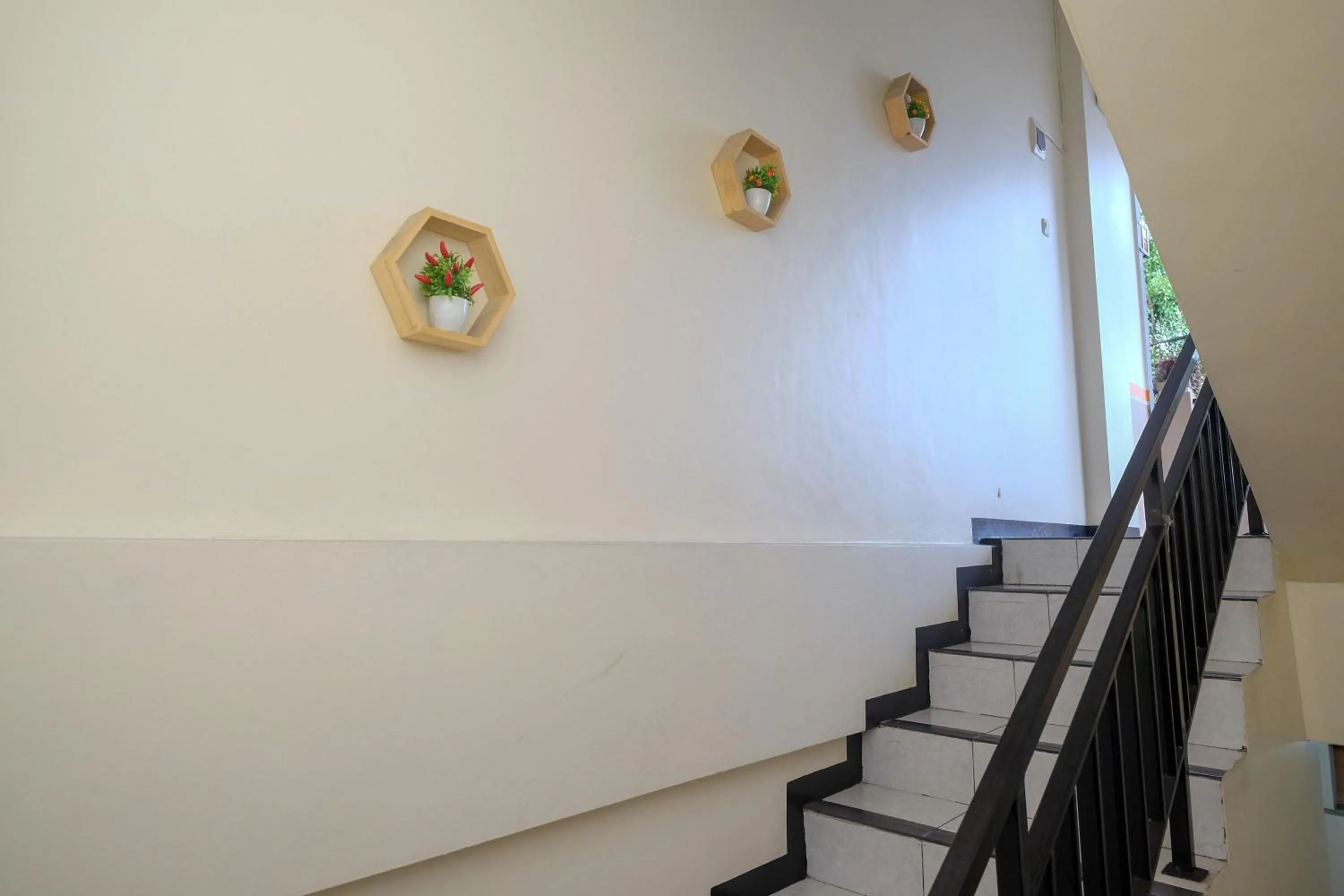 Floor plan in RedDoorz @ Jalan Pramuka Manado