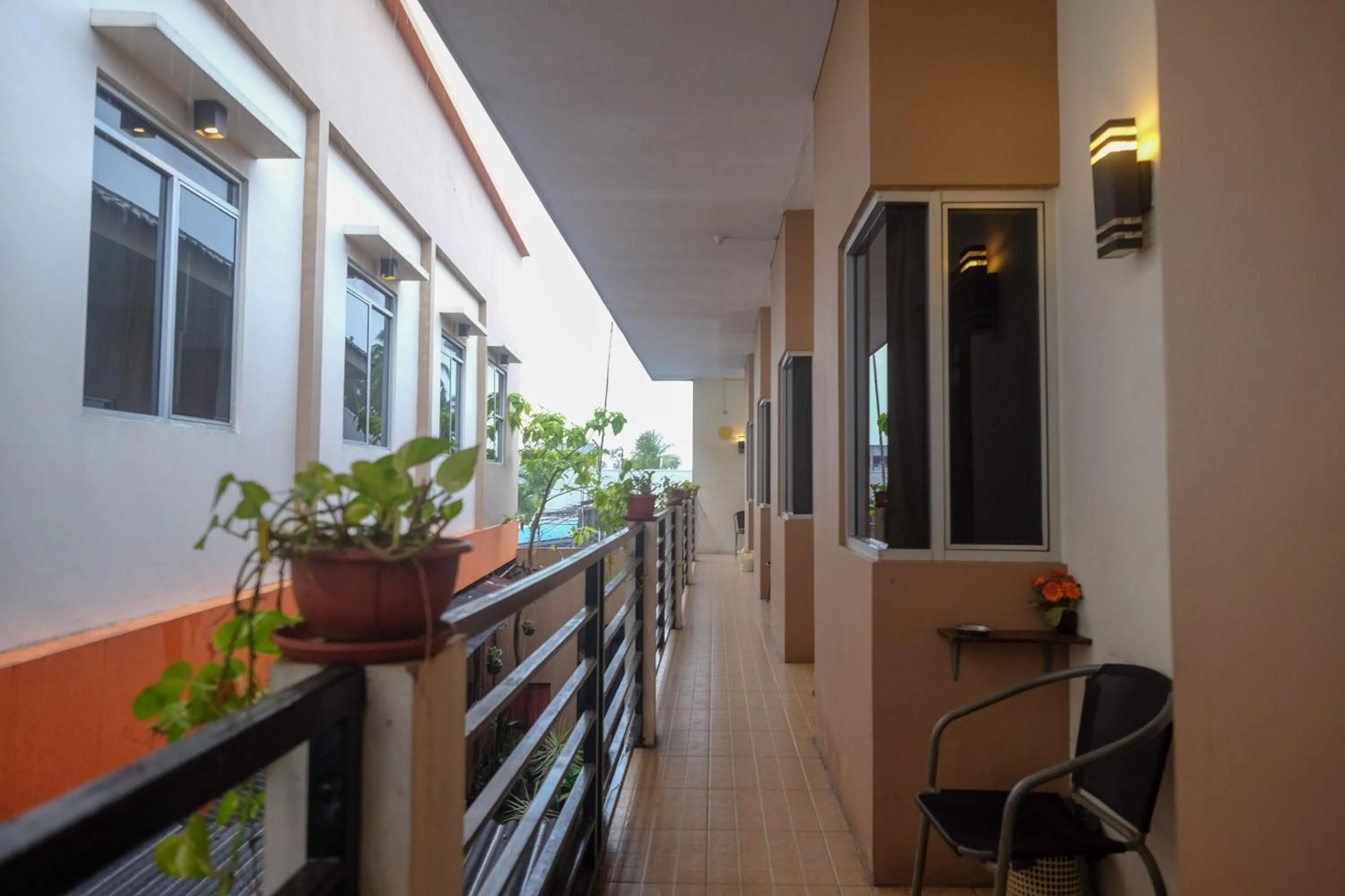 Balcony/Terrace in RedDoorz near Jalan Wolter Monginsidi Manado