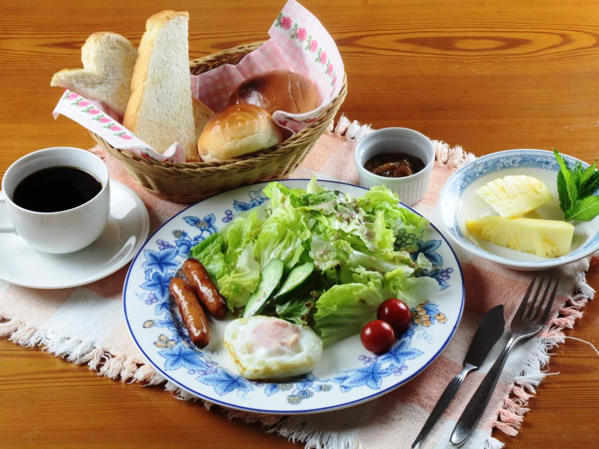 American breakfast in Pension Peppermint House