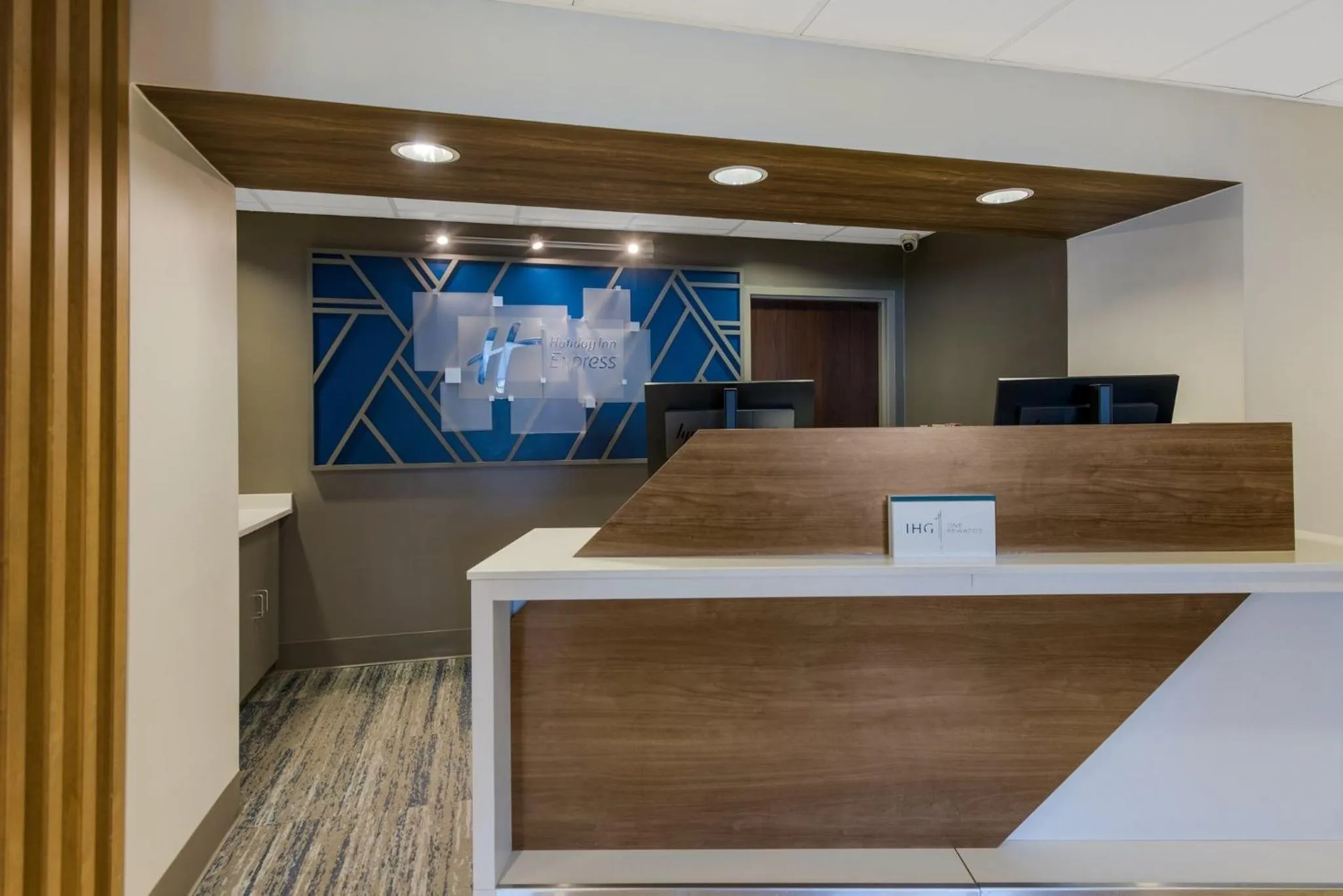 Property building in Holiday Inn Express Hotels- Hampton by IHG