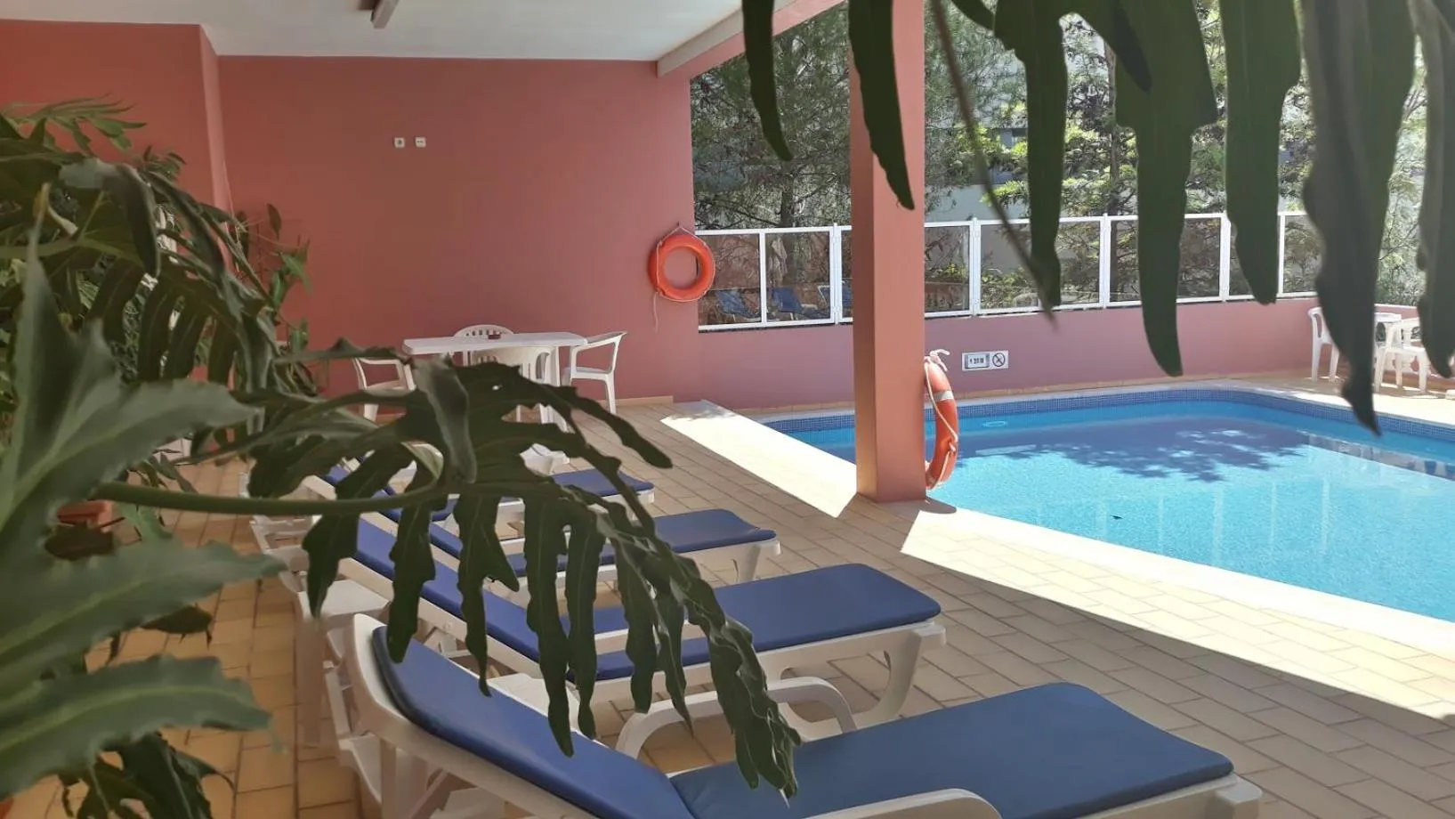 Swimming pool in Boutique Hotel Marina S. Roque