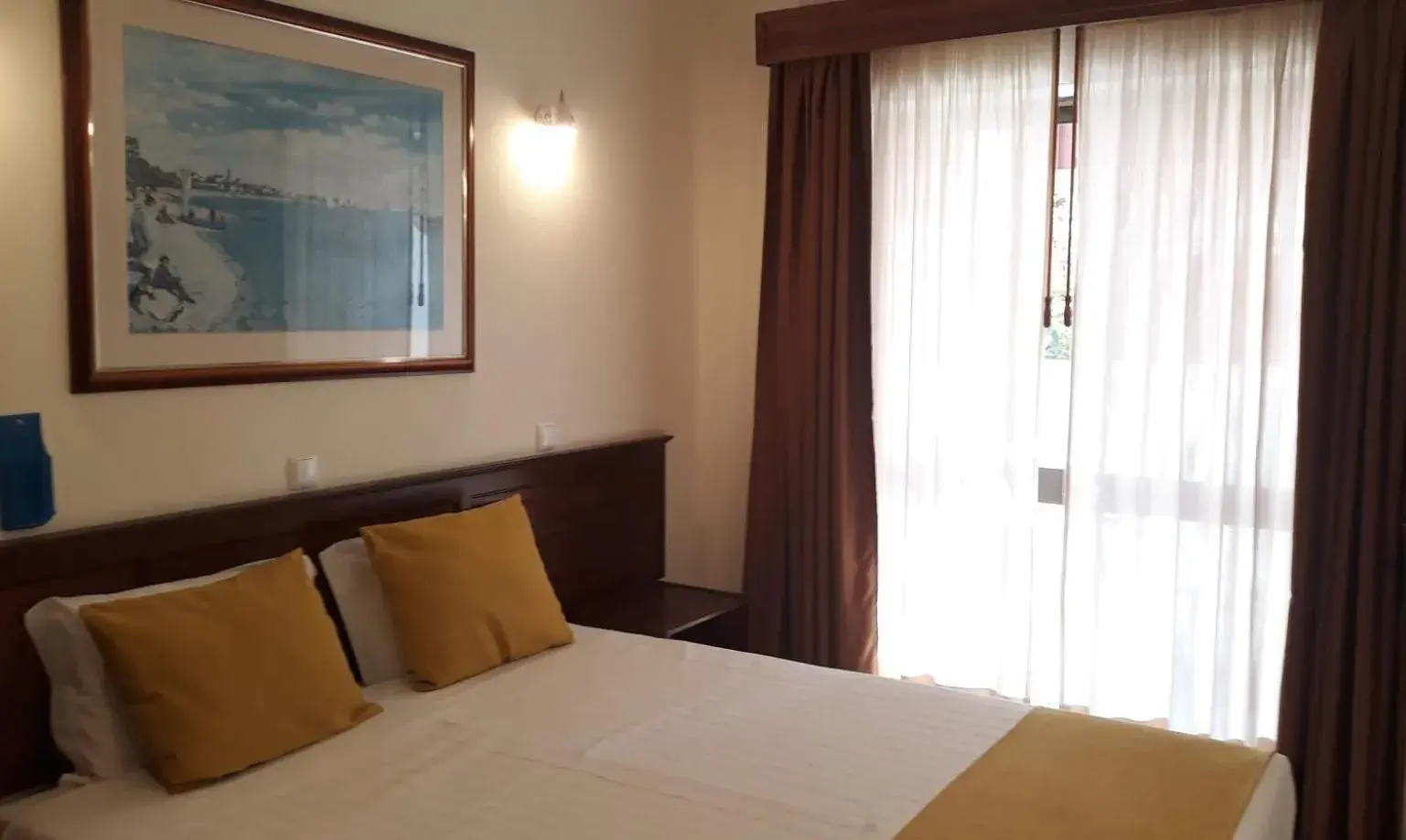 Twin Room in Boutique Hotel Marina S. Roque Twin Room in Boutique Hotel Marina S. Roque