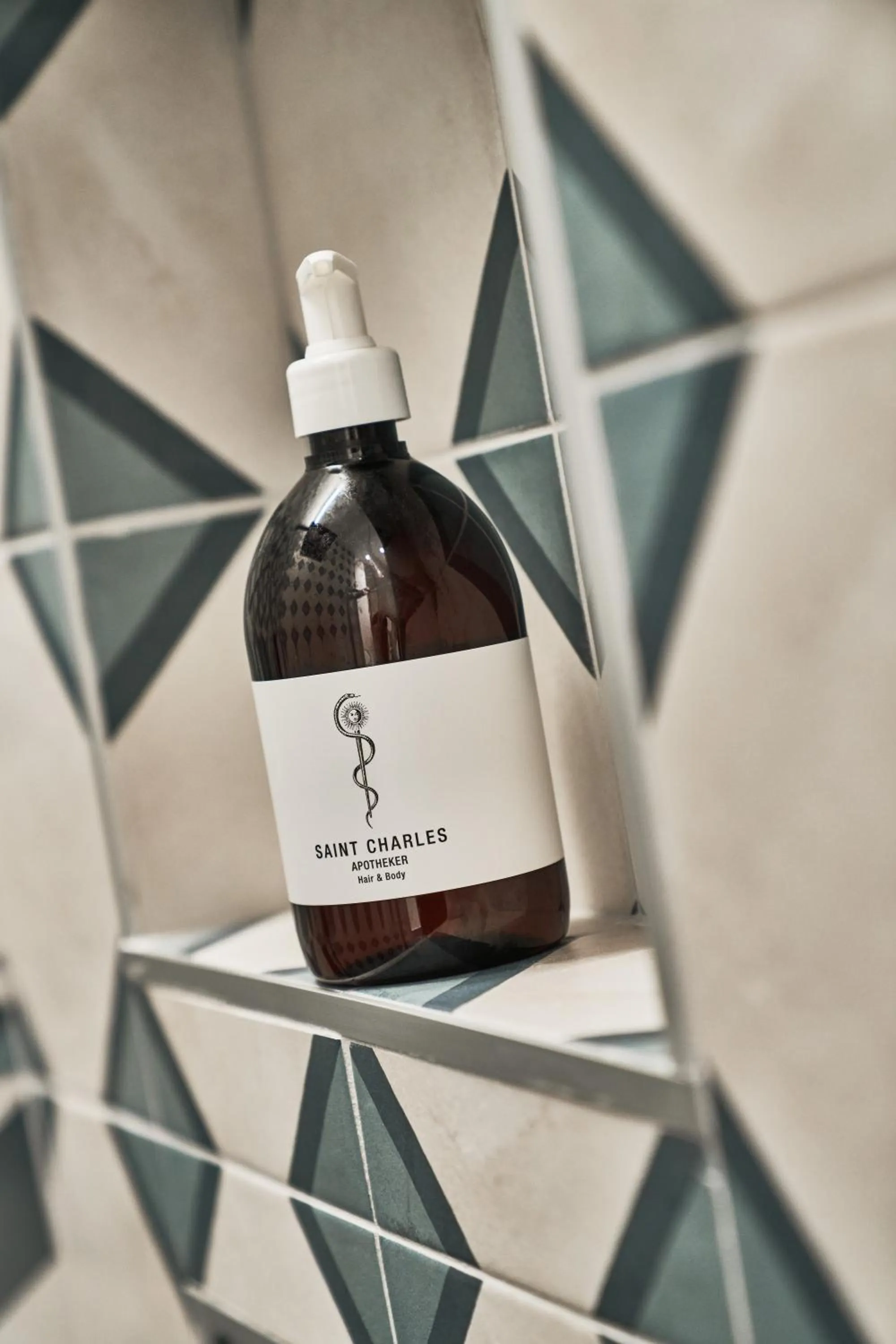 URBANAUTS STUDIOS Minelli