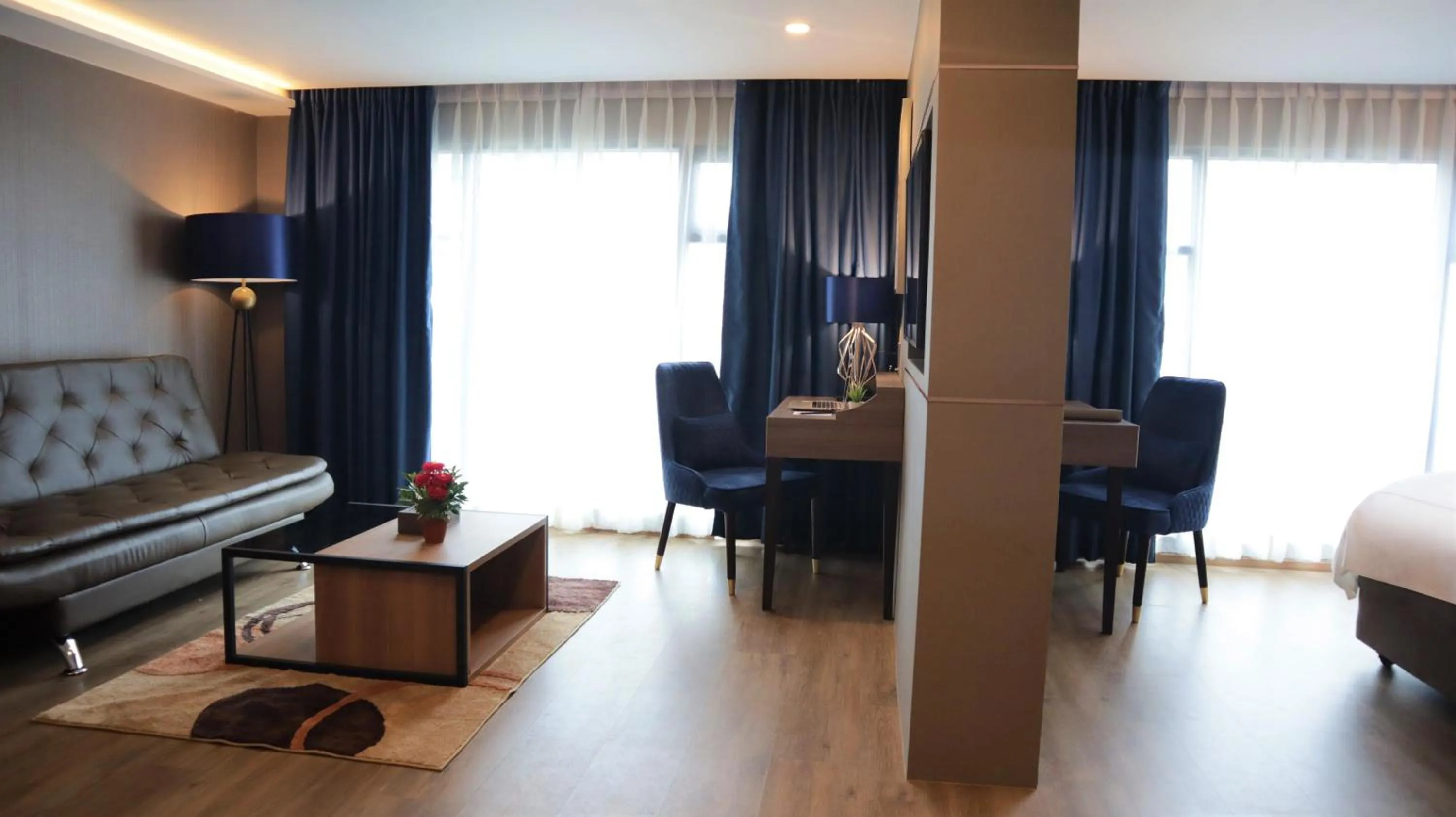 TV and multimedia in GLOW Sukhumvit 5