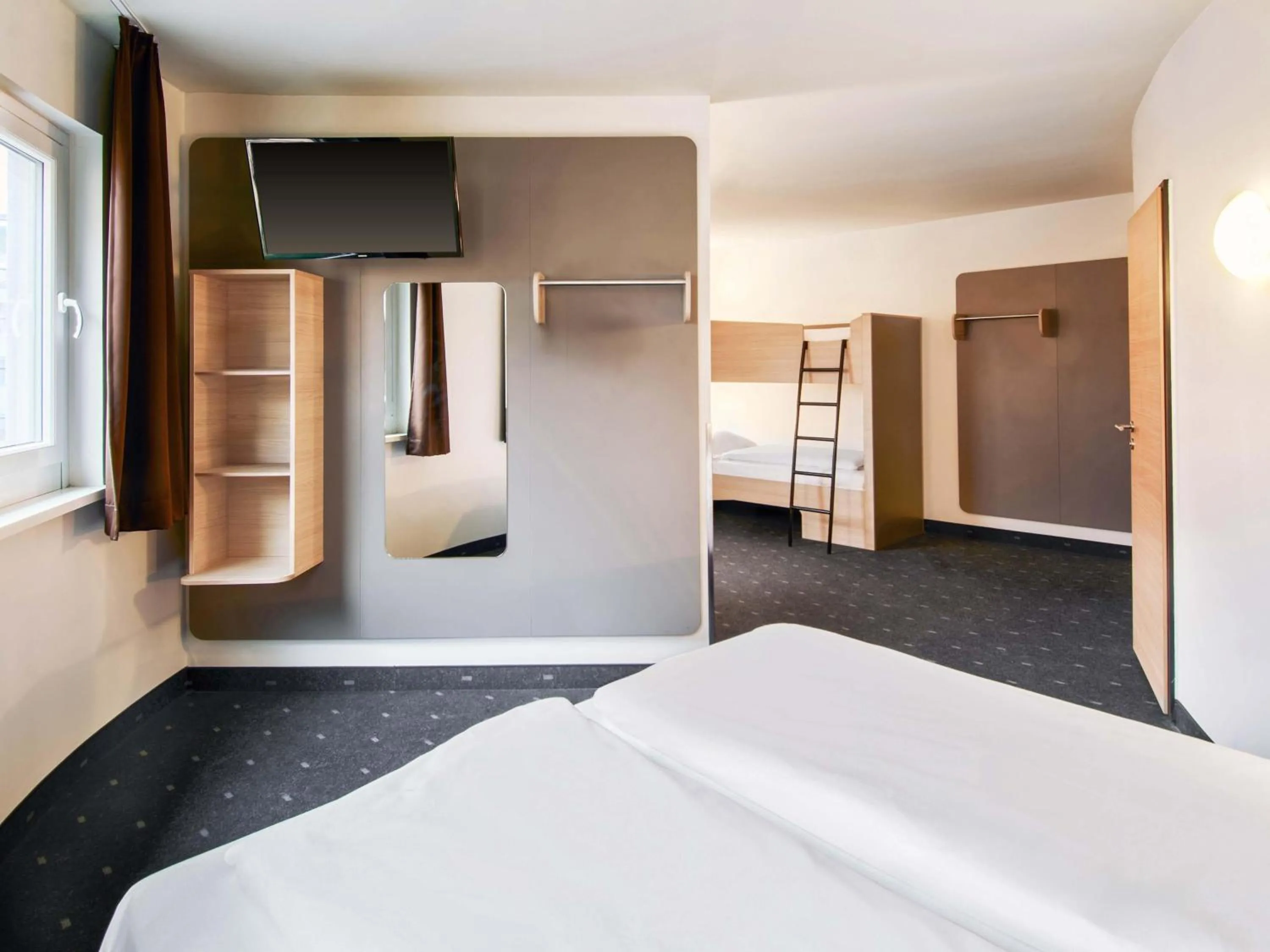 Photo of the whole room, Bed in B&B Hotel Würzburg-City