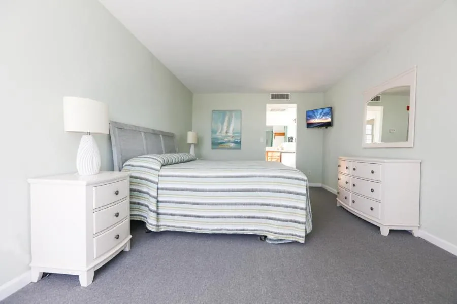 Bed in The Heritage Inn