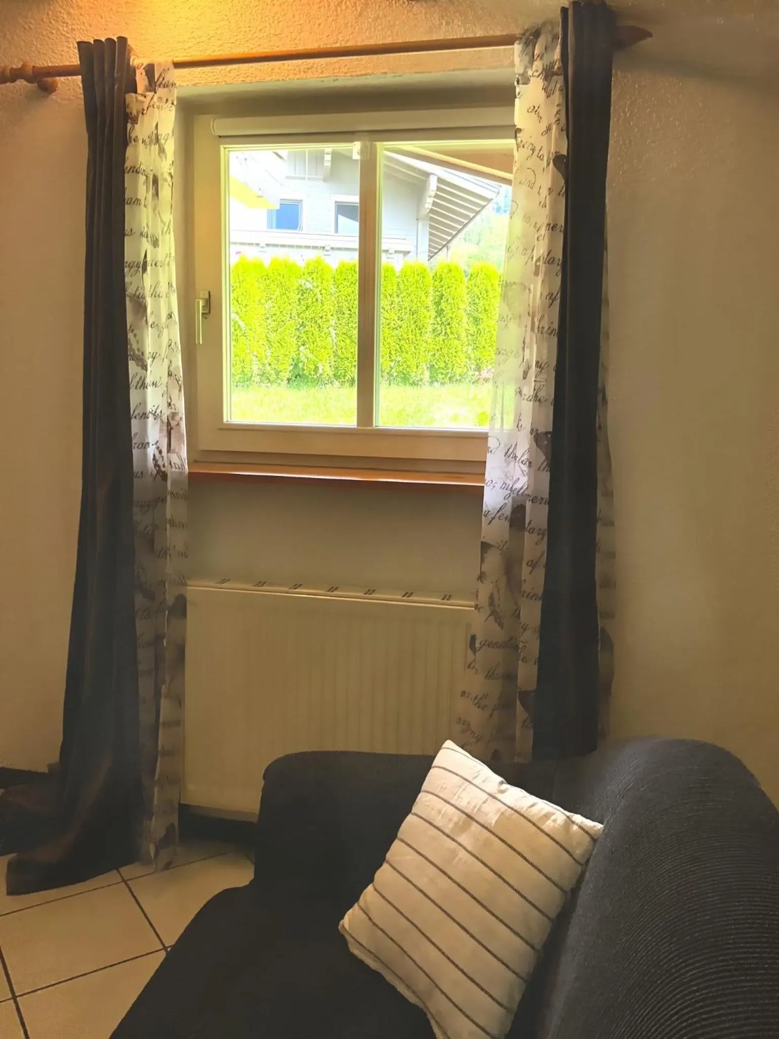 Seating area in Hotel Wildrose