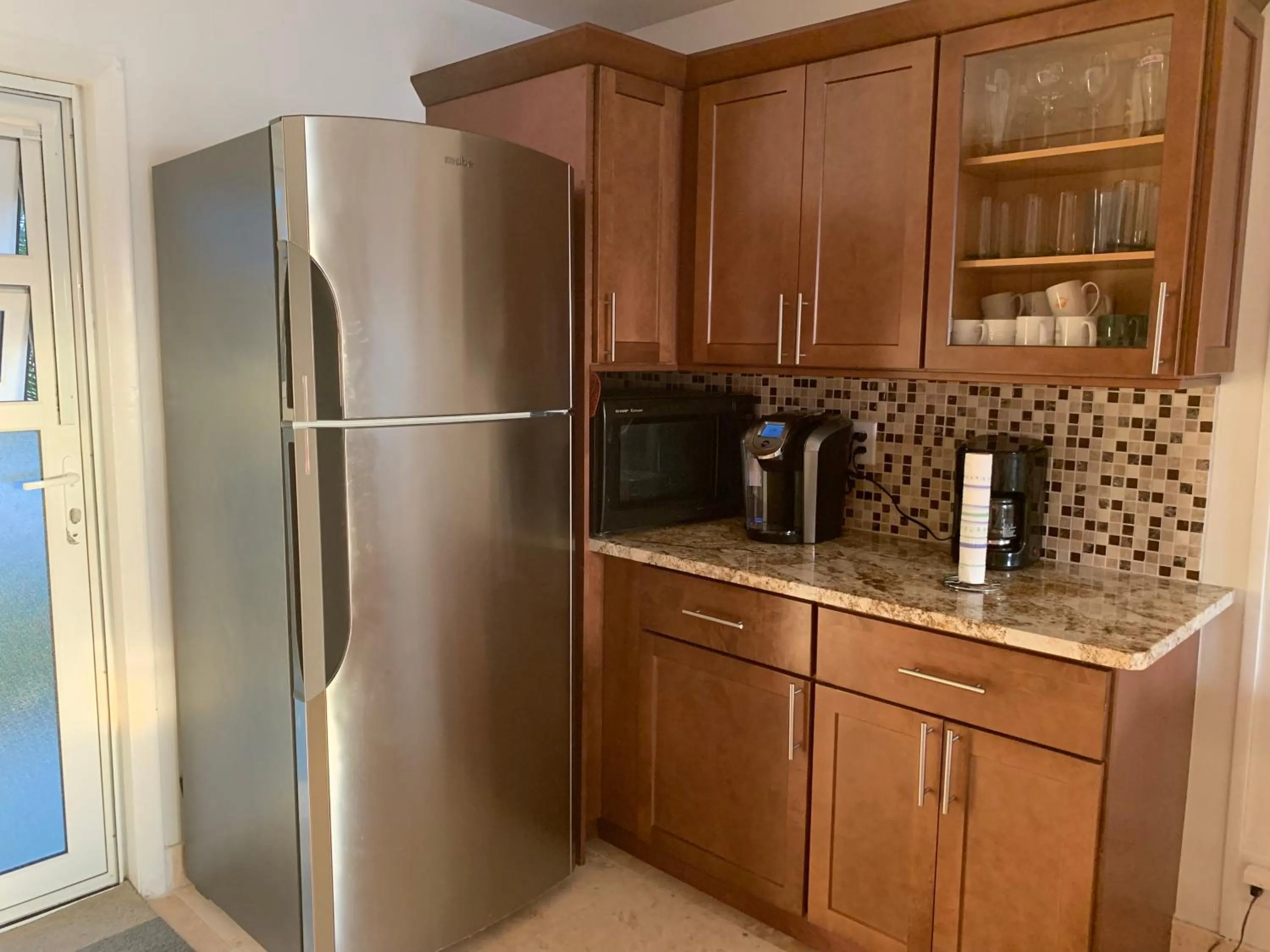 Kitchen or kitchenette in Obera Beach #105