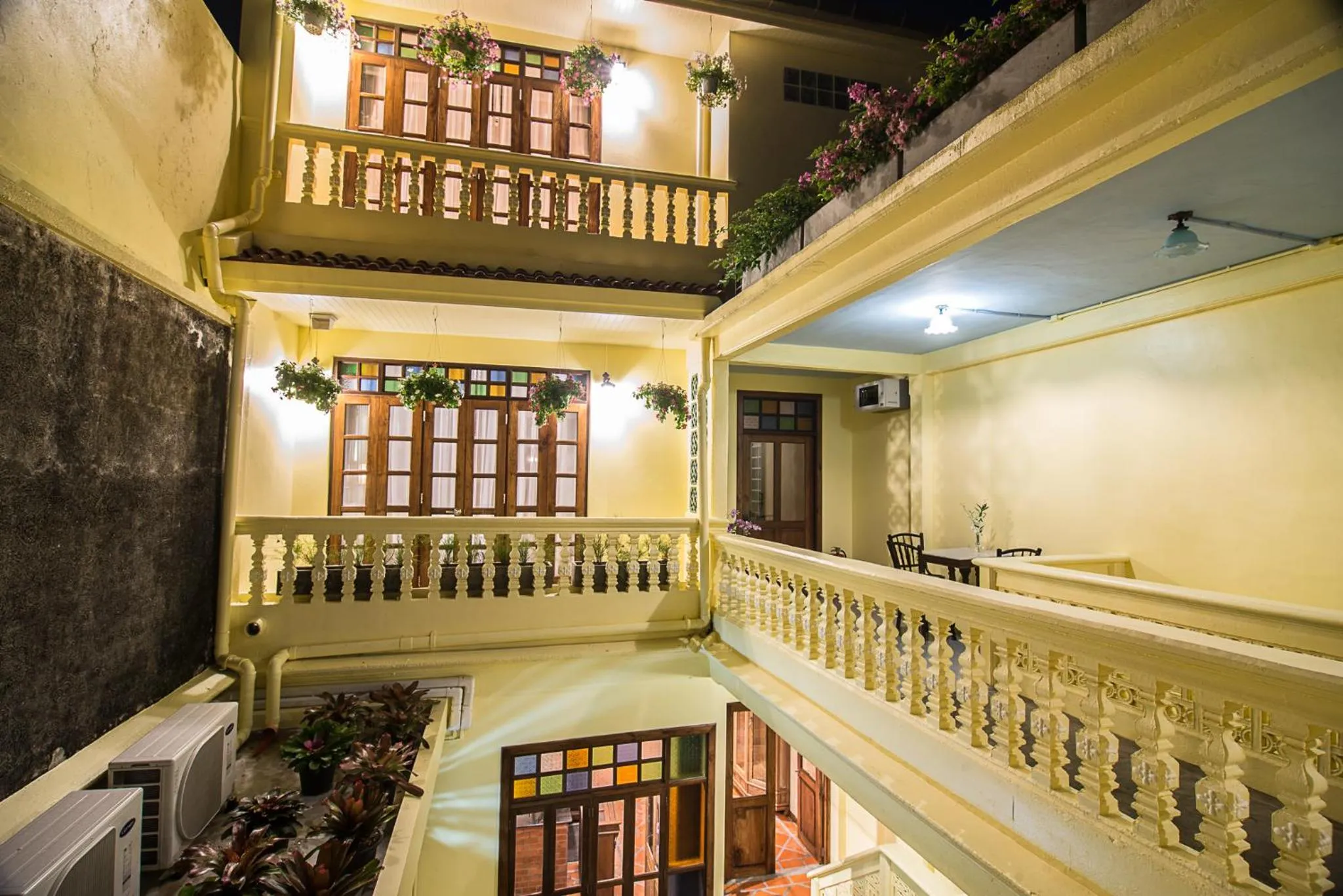 Property building in WOO Gallery & Boutique hotel