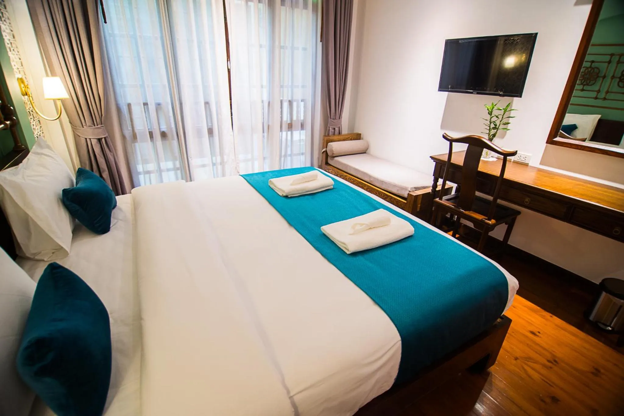 Bedroom, Bed in WOO Gallery & Boutique hotel