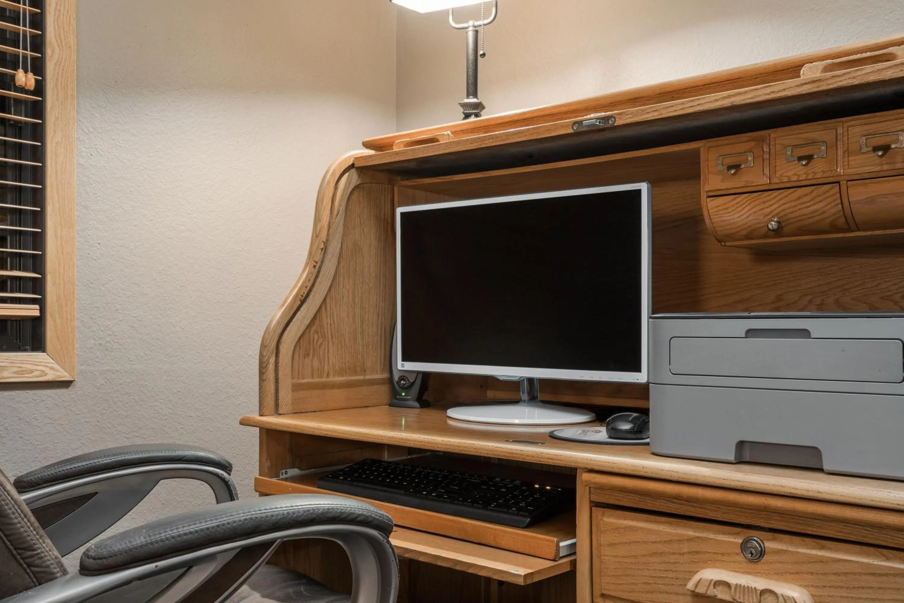 Lobby or reception in AmericInn by Wyndham Detroit Lakes