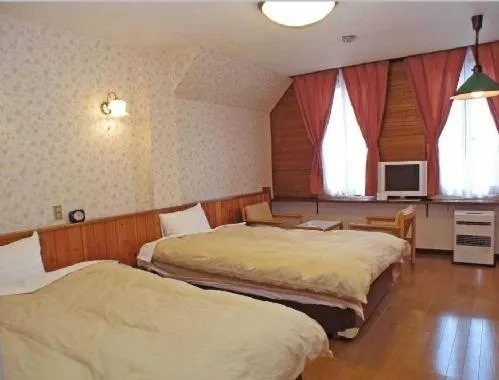 Day, Bed in Pension Ohno