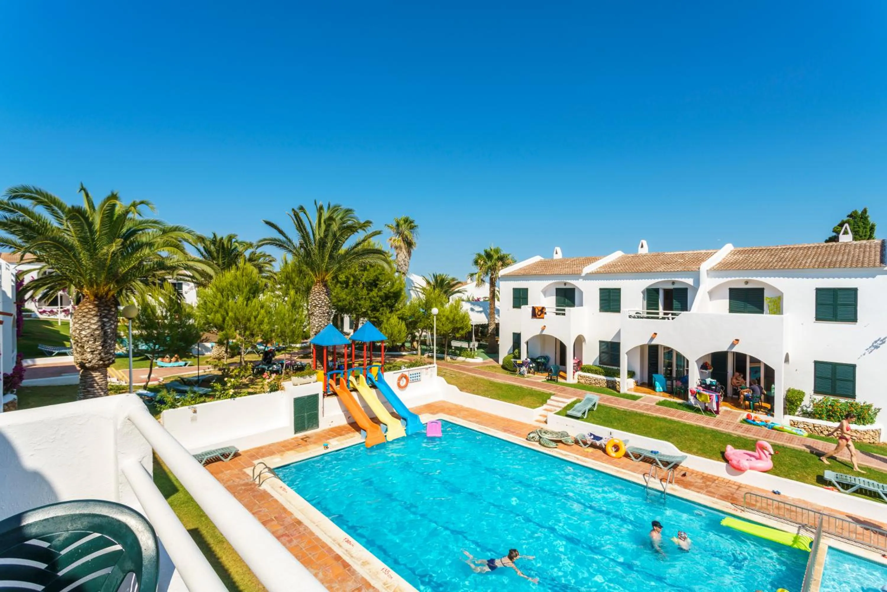 Pool view in Playa Parc Apartments