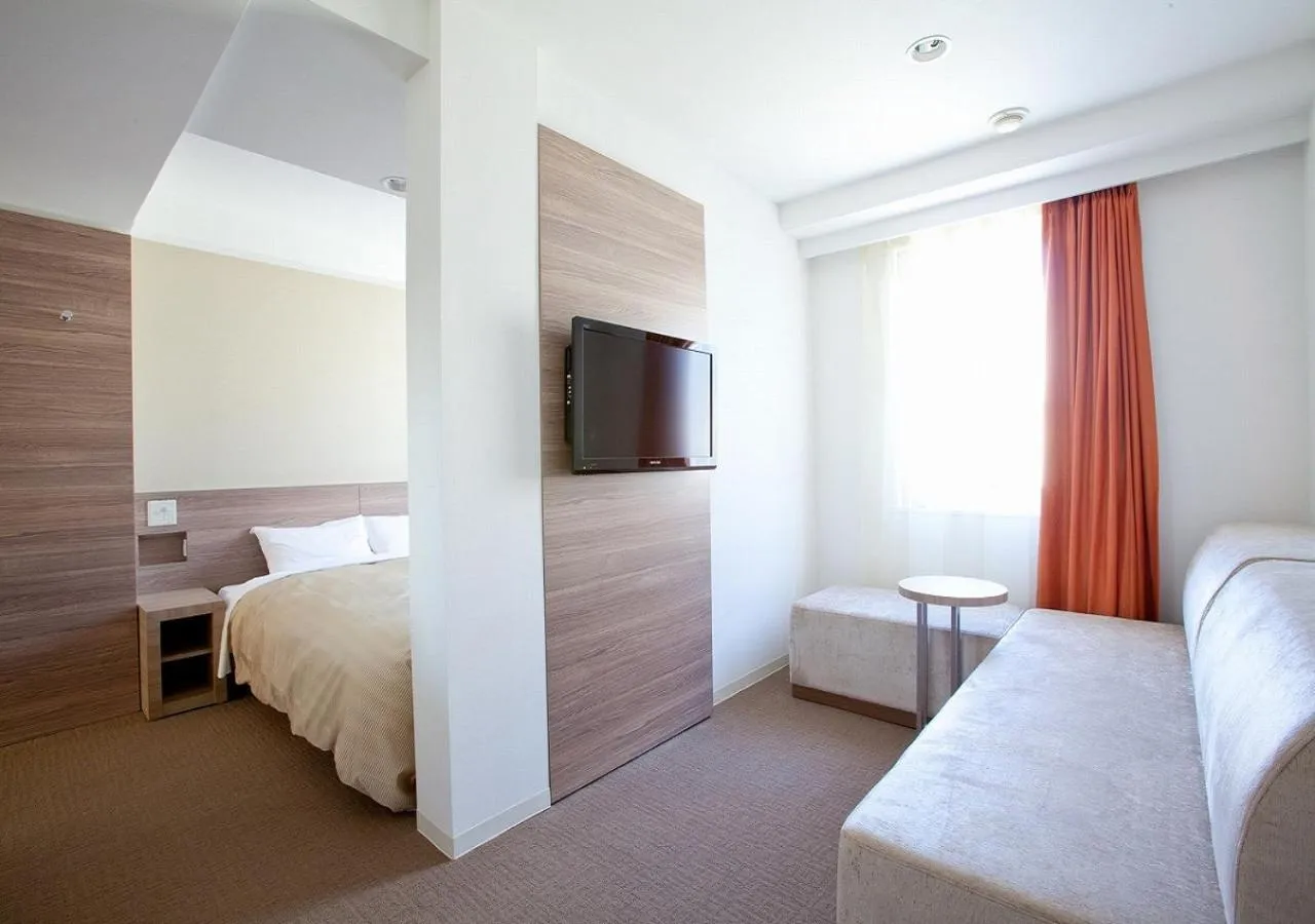 Photo of the whole room, Bed in Hotel Sorriso Hamamatsu