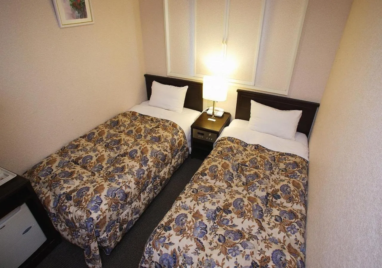 Bed in Hamamatsu Hotel