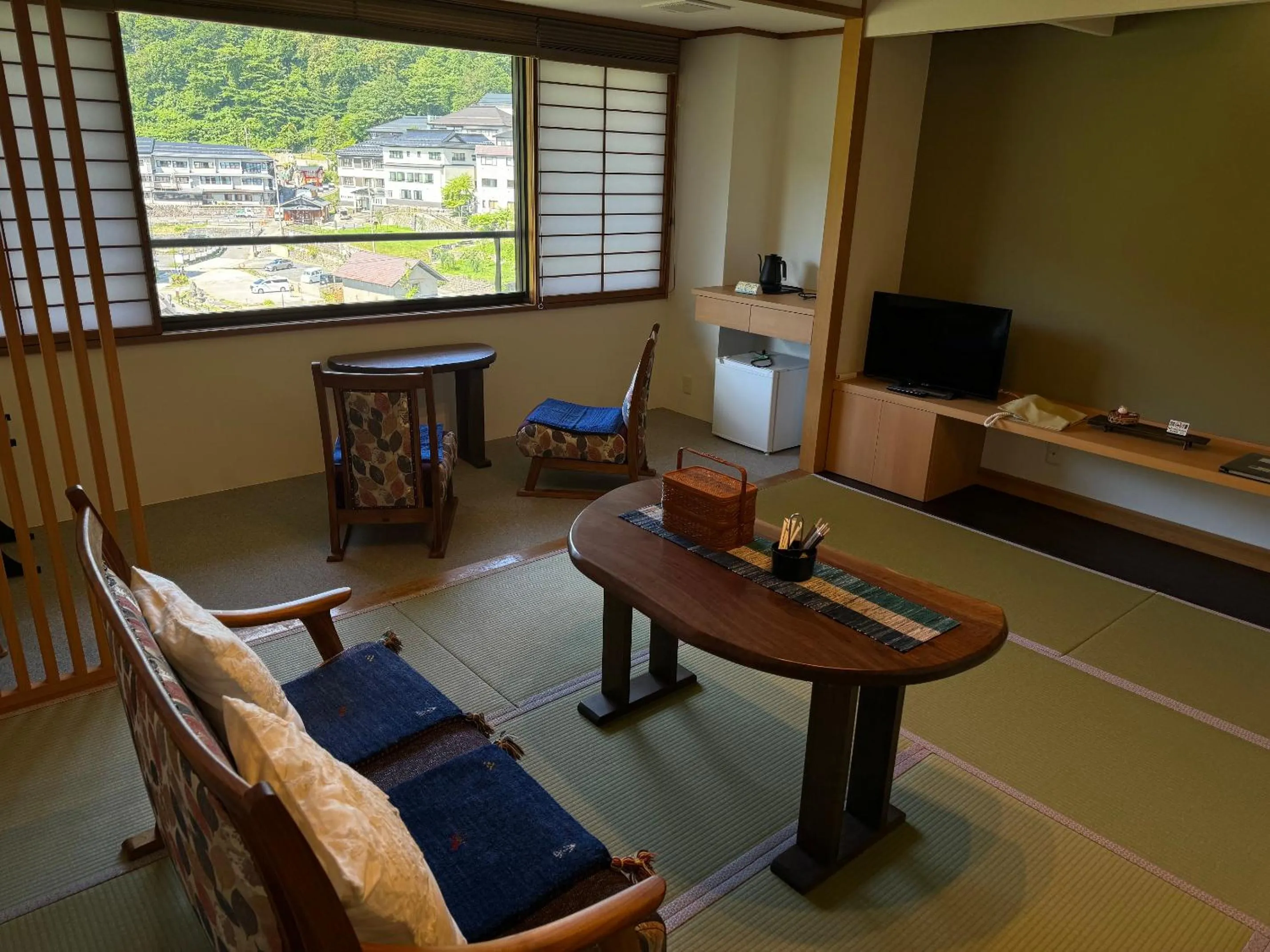 TV and multimedia in Wakamatsuya
