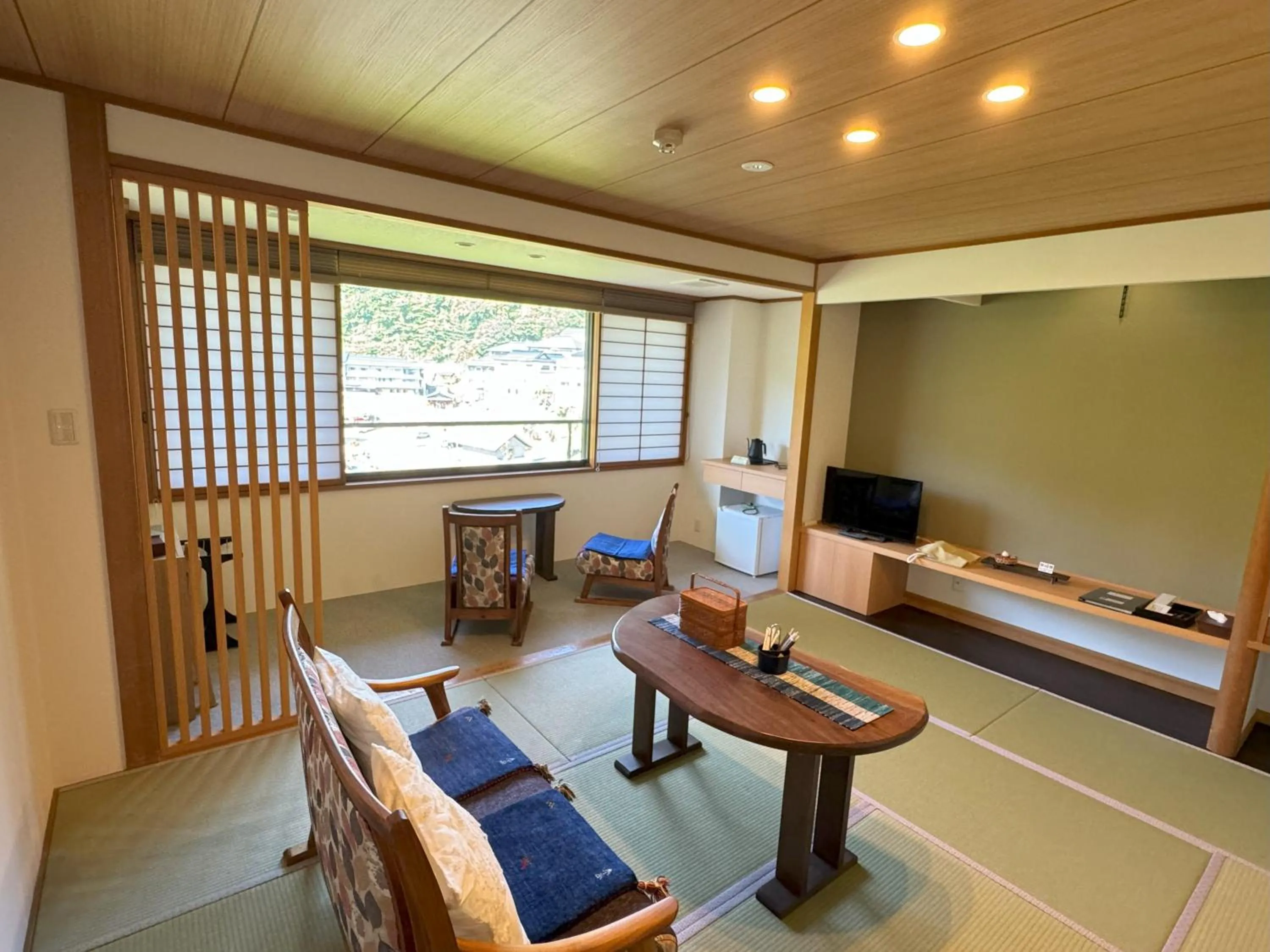 Photo of the whole room in Wakamatsuya