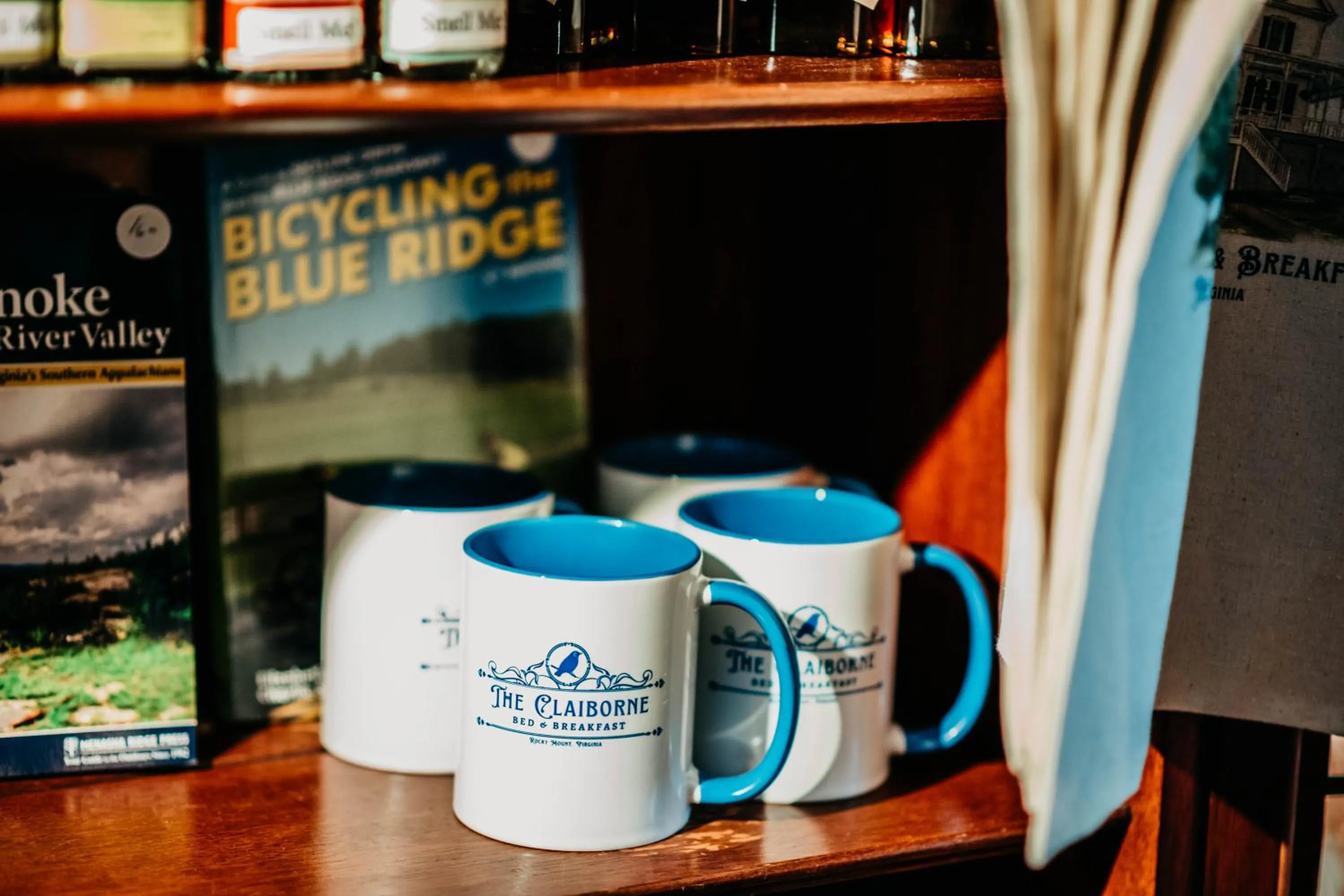 Shopping Area in The Claiborne Bed and Breakfast