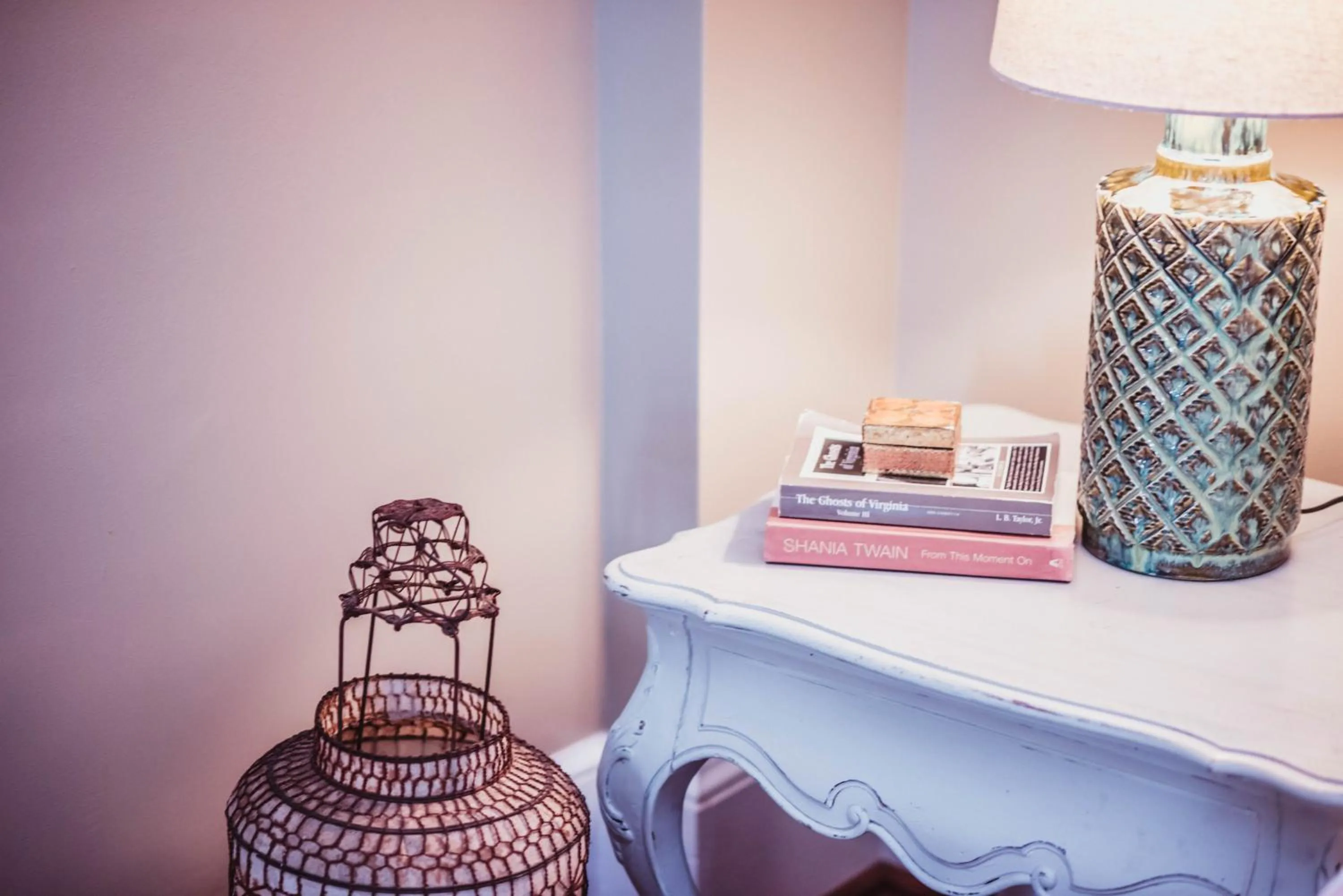 Decorative detail in The Claiborne Bed and Breakfast