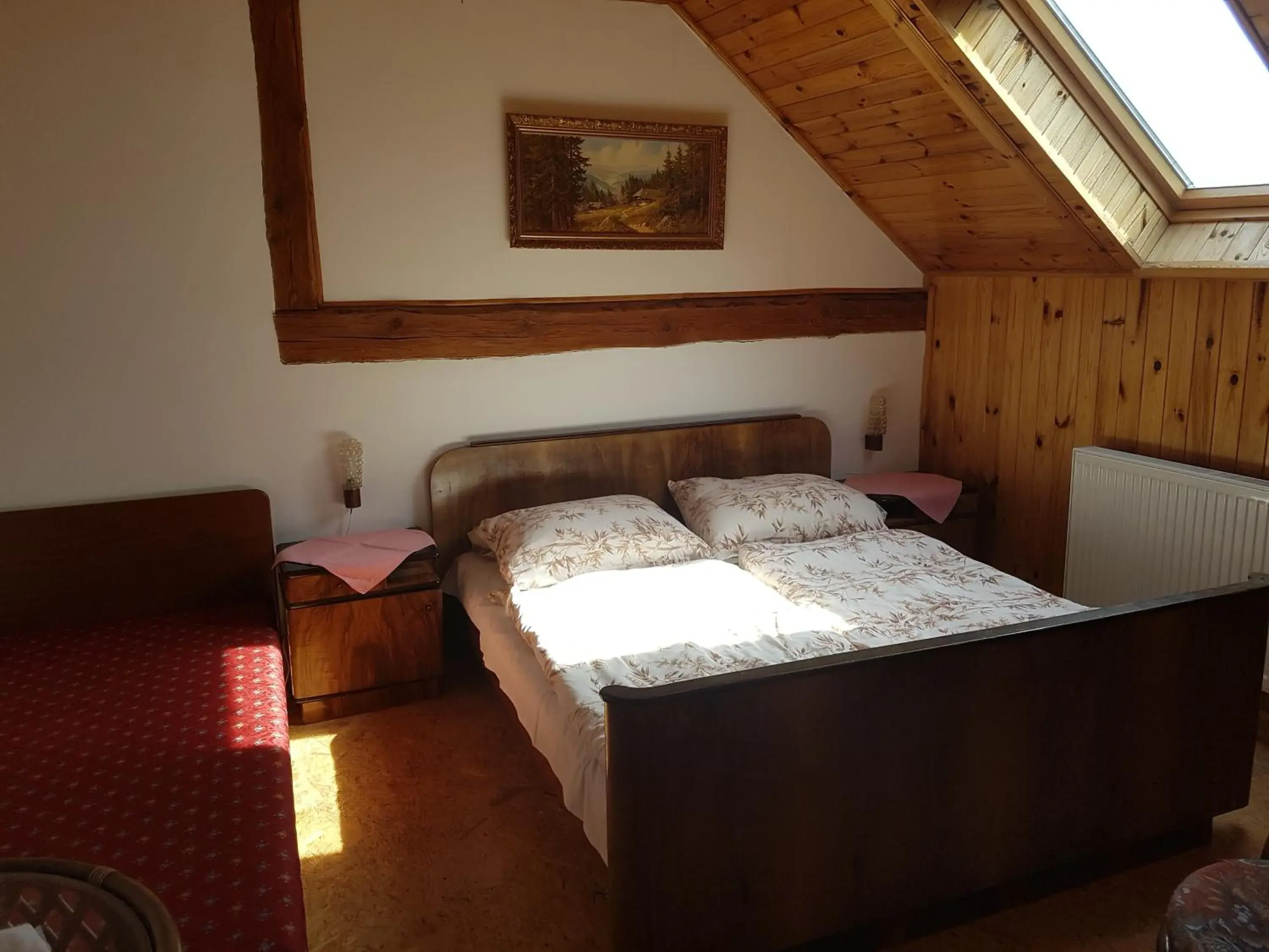 Triple Room with Bathroom - single occupancy in Hostinec Selský dvůr Triple Room with Bathroom - single occupancy in Hostinec Selský dvůr