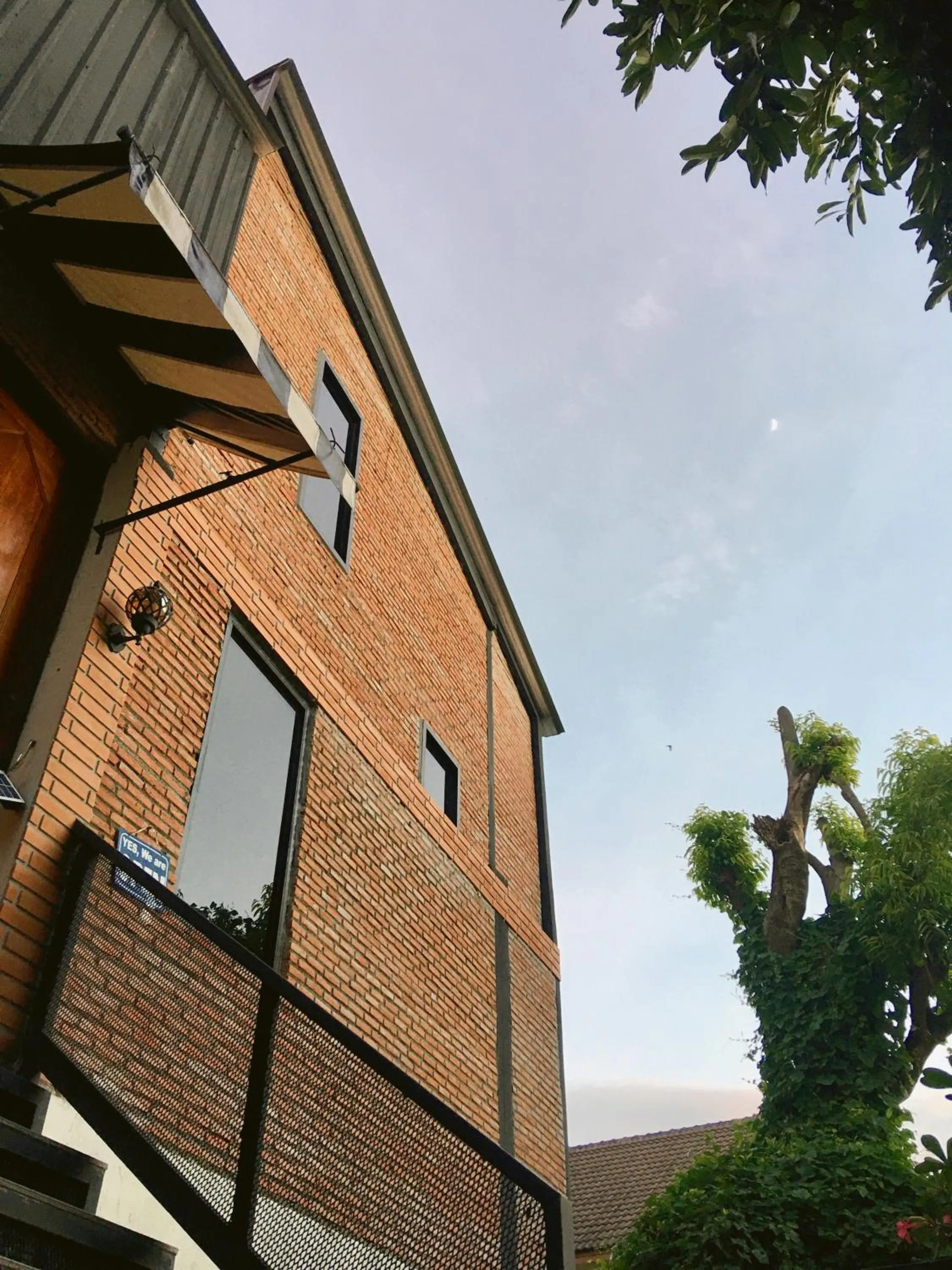 Dawnthaya Ayutthaya Art House บ้านดอนธยๅ อยุธยา