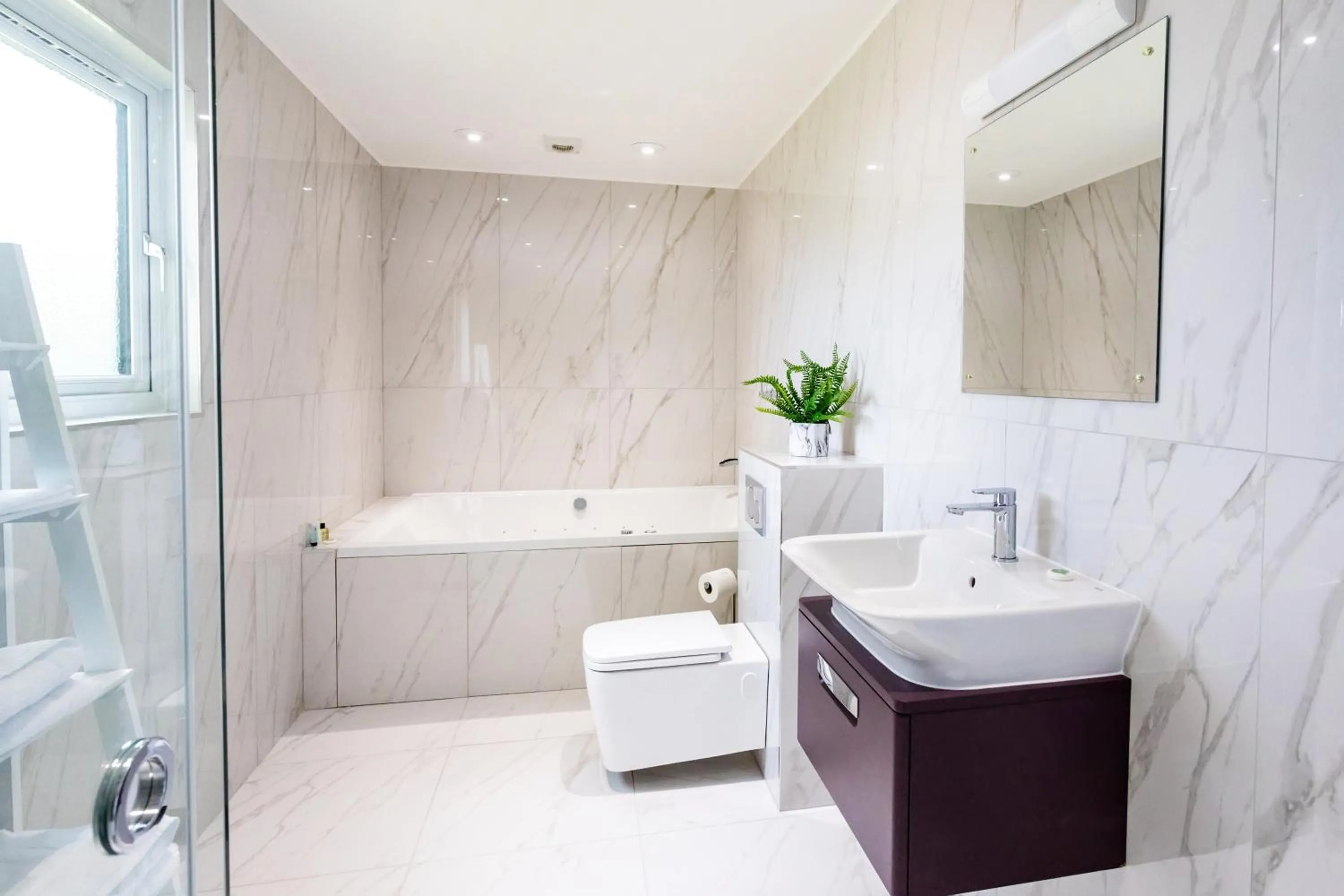 Bathroom in The Vale Golf & Country Club