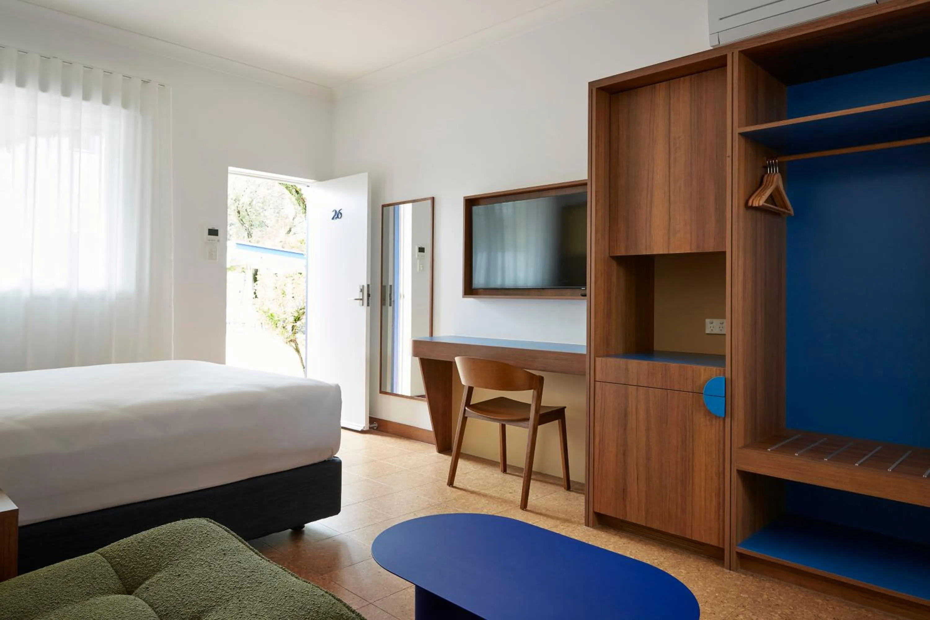 Photo of the whole room, Bed in The Sails Motel Brunswick Heads