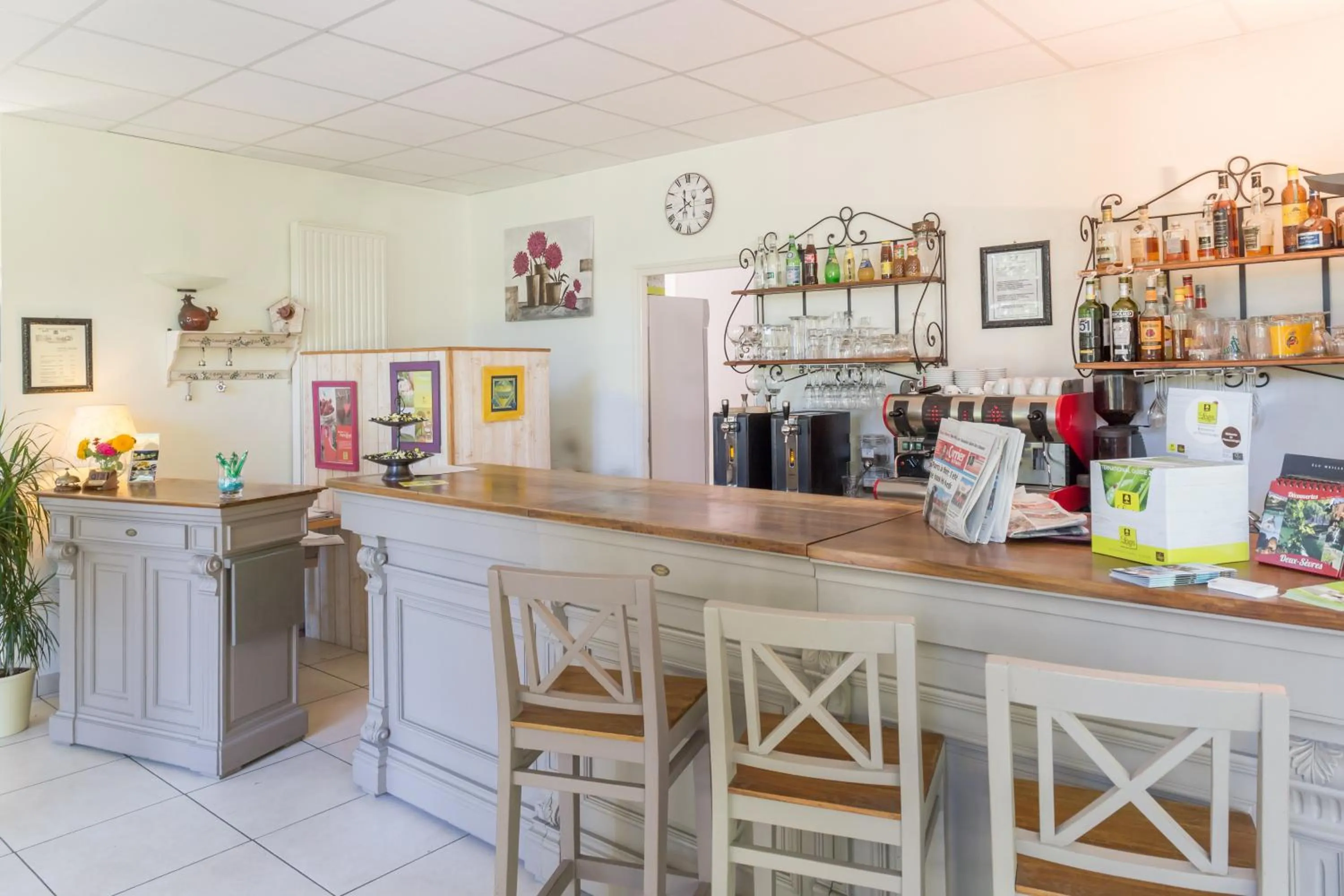 Kitchen/Kitchenette in Logis Le Moulin De la Soriniere