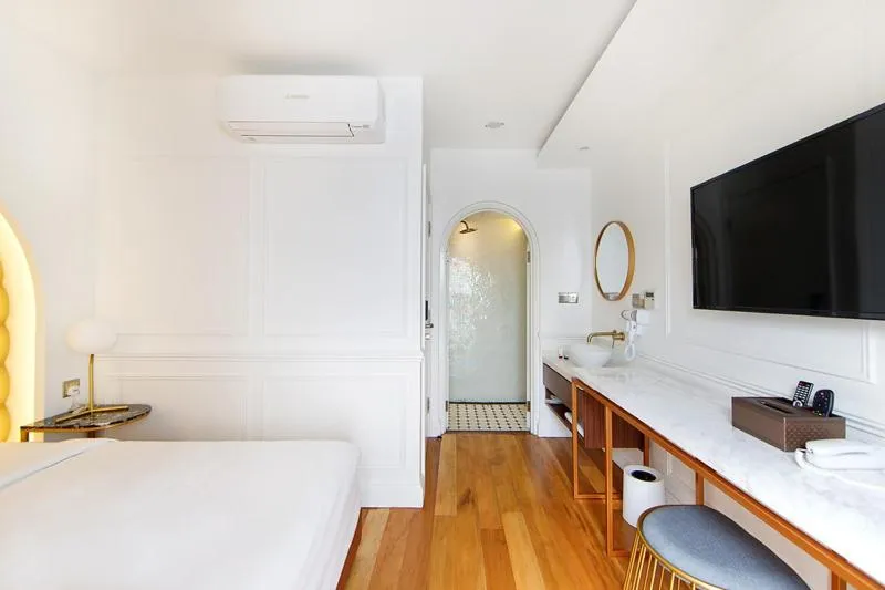 TV and multimedia, Bed in White Mansion Penang