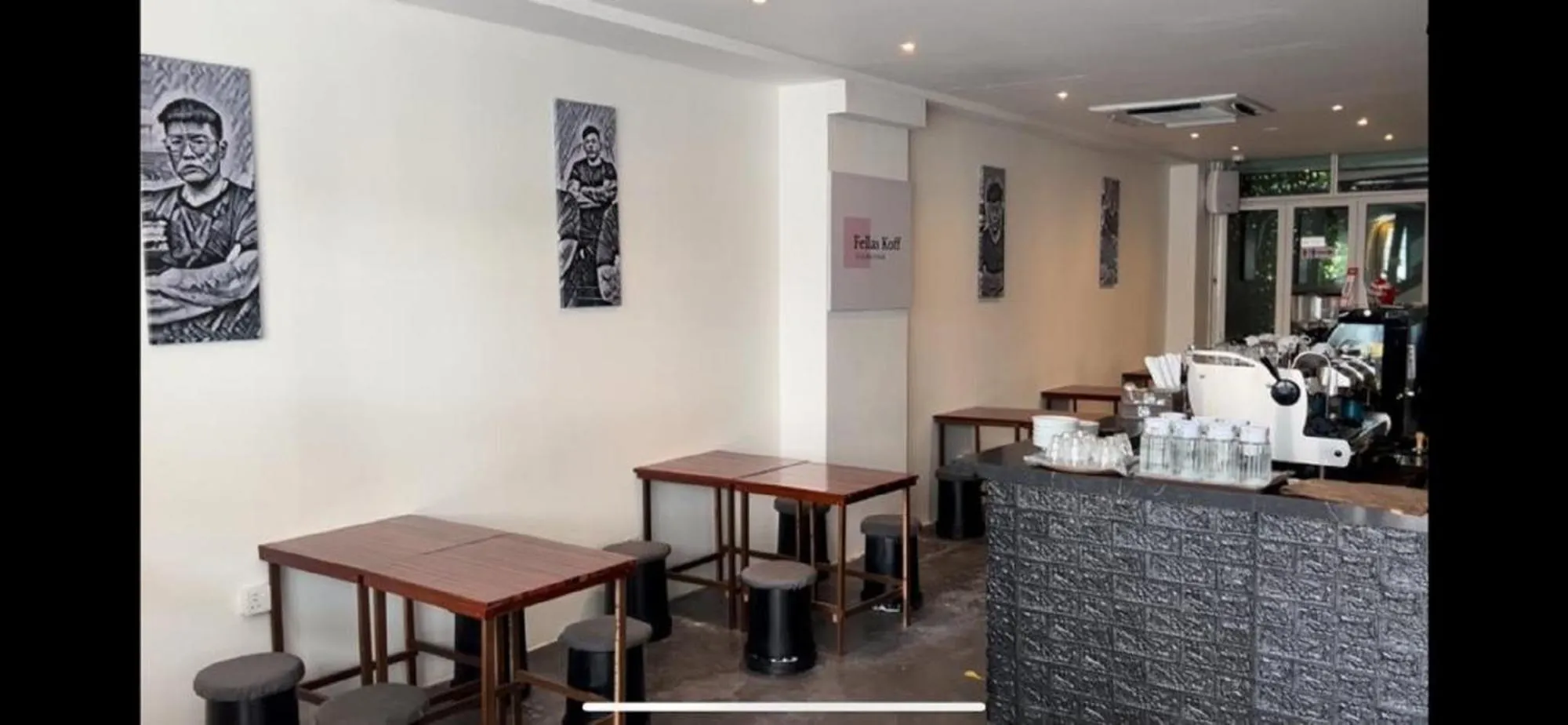 Restaurant/places to eat in White Mansion Penang