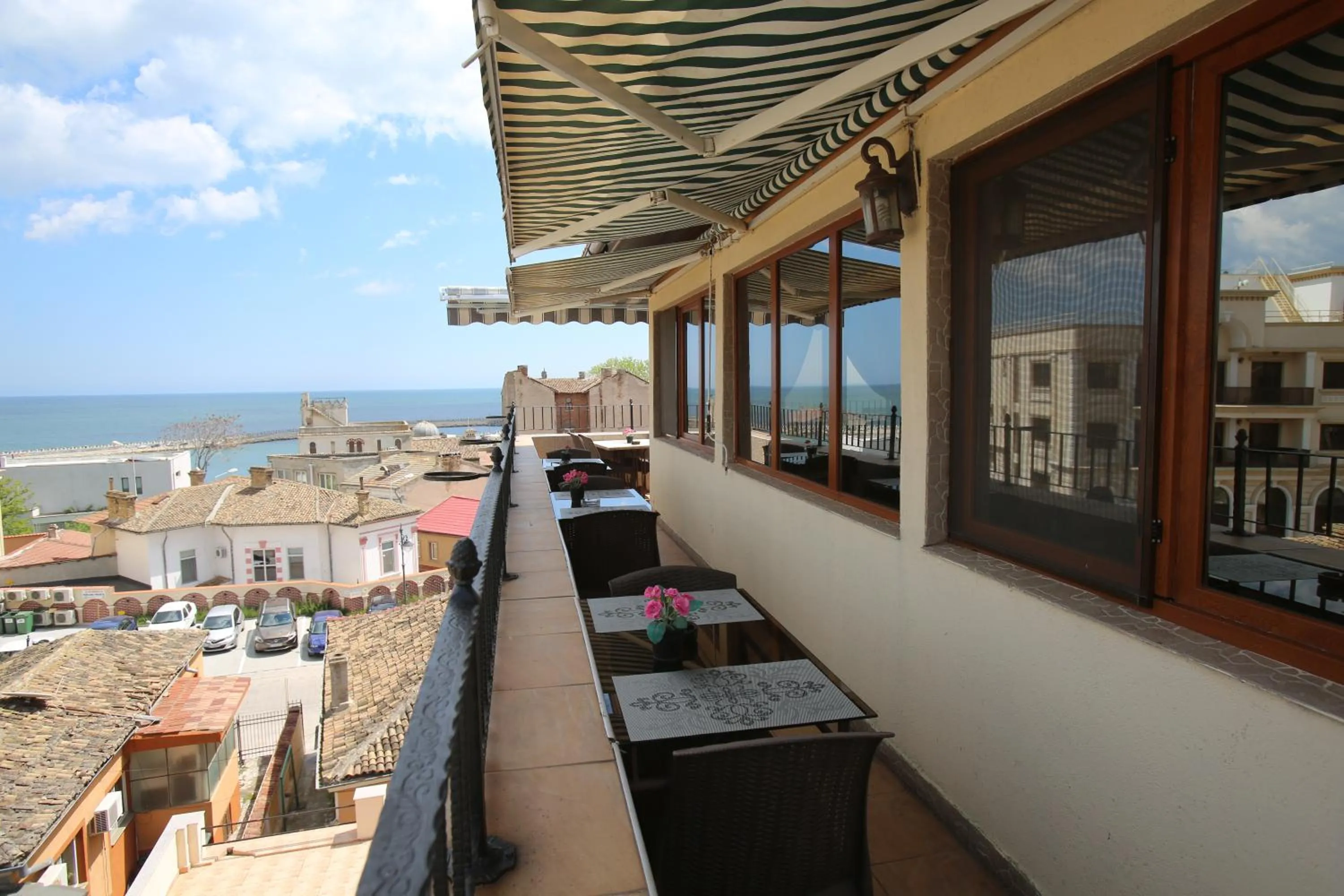 Balcony/Terrace in Voila Inn