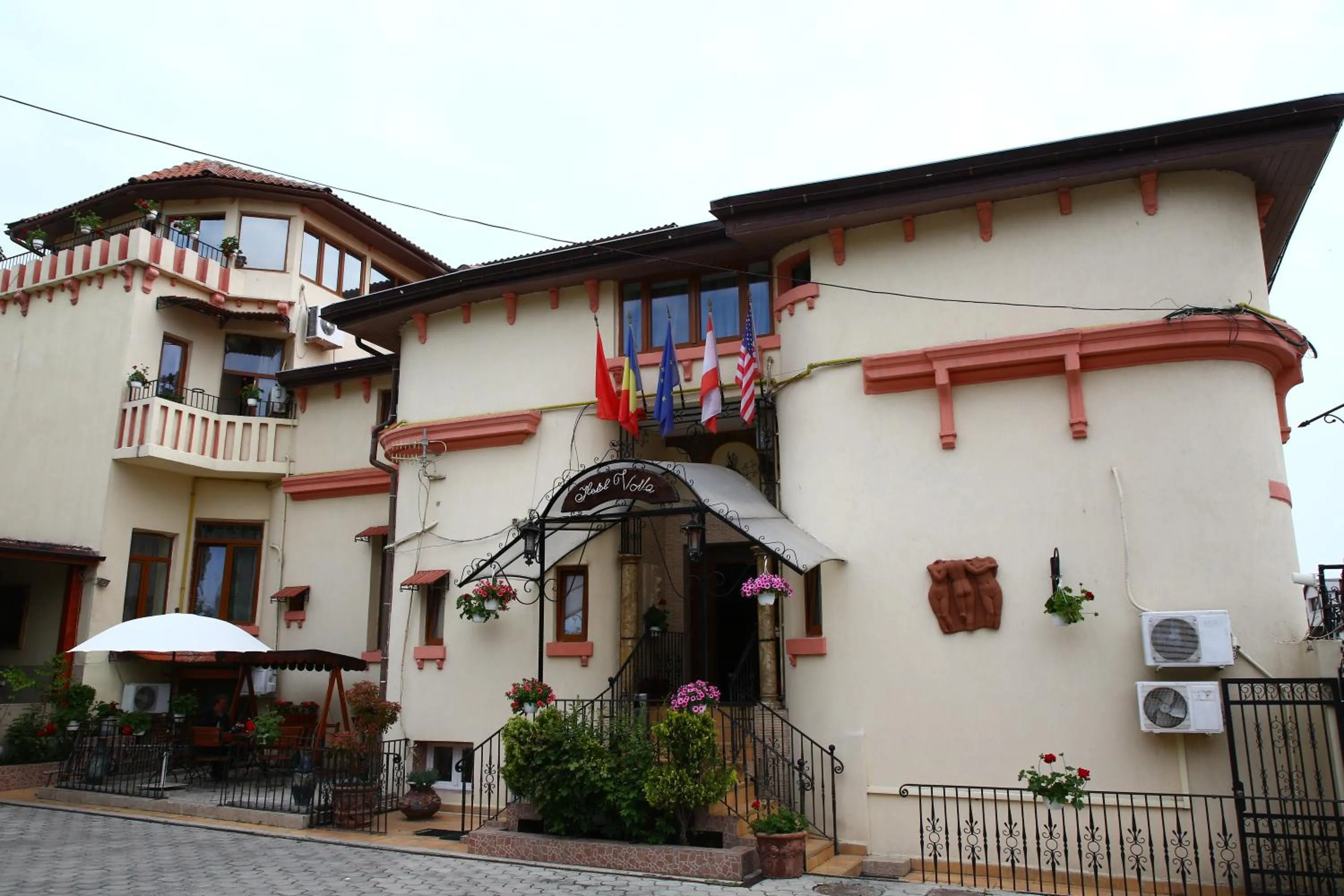 Property building in Voila Inn