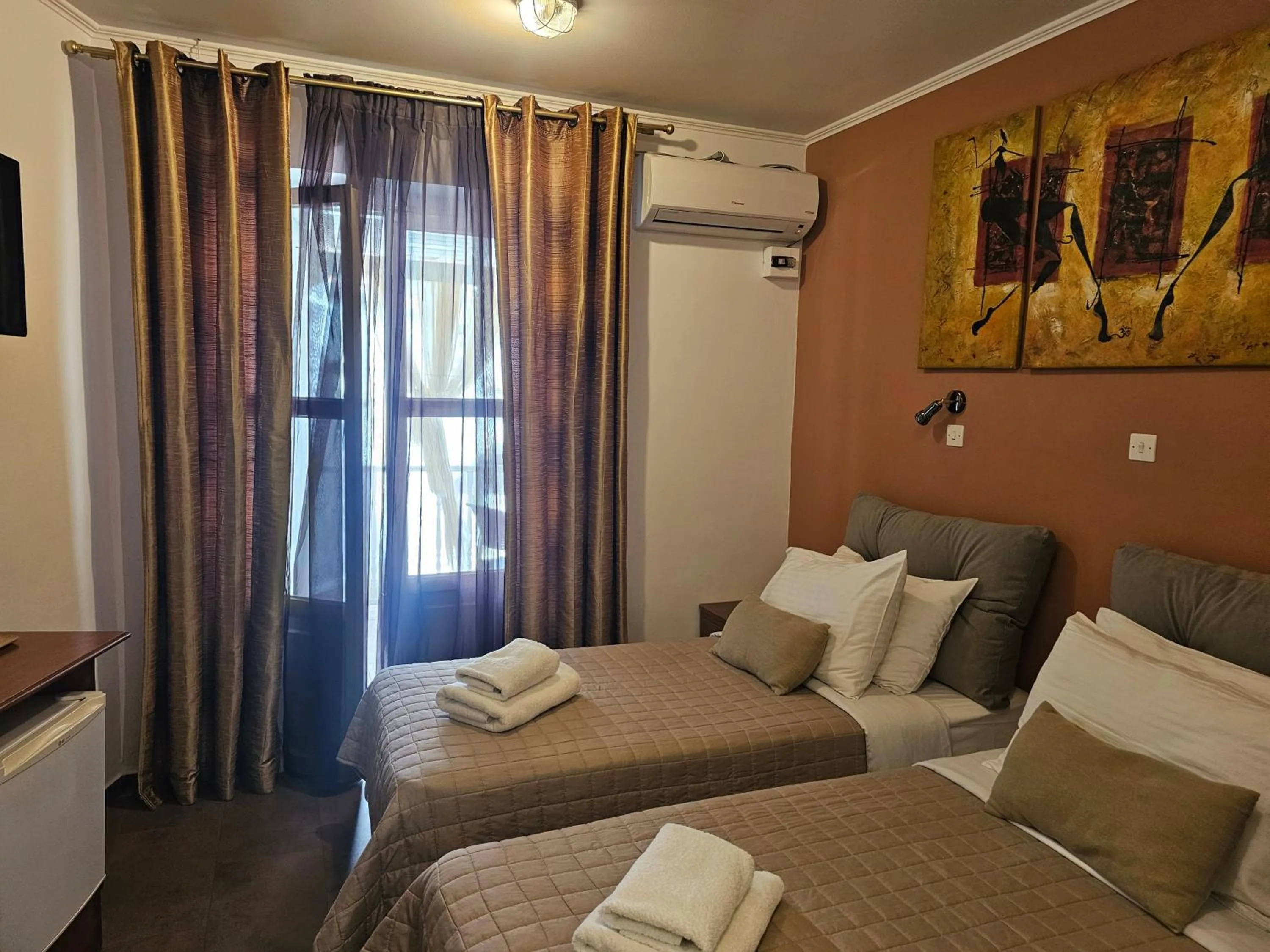 Bedroom in Kirki Hydra