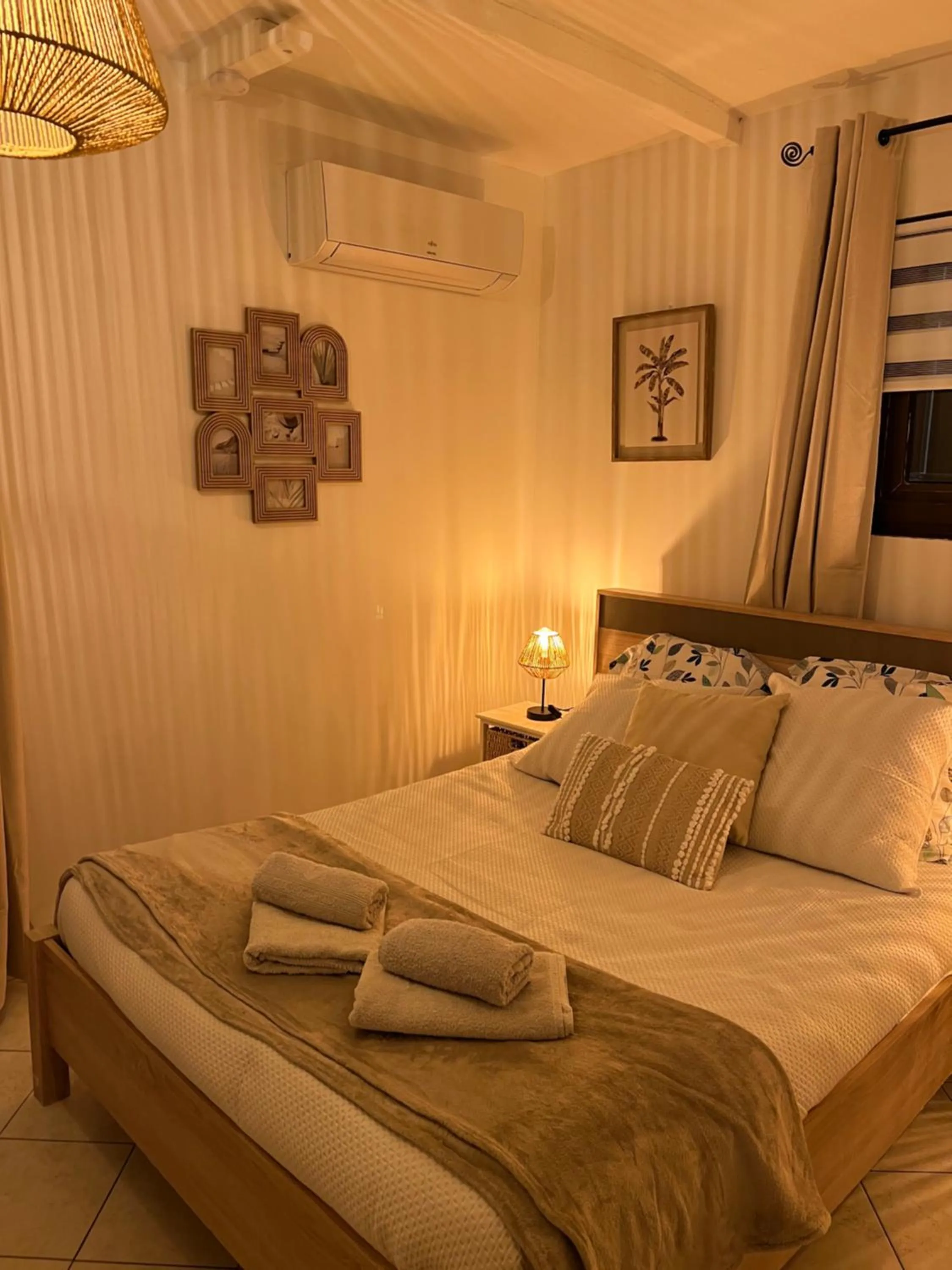 Bed in LE MAS RESCATOR